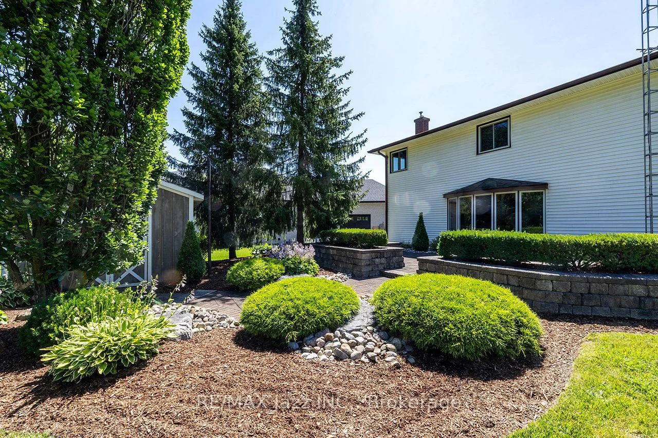 Photo 98 of 624 Roselawn Avenue, Oshawa, Northwood — HOMEH