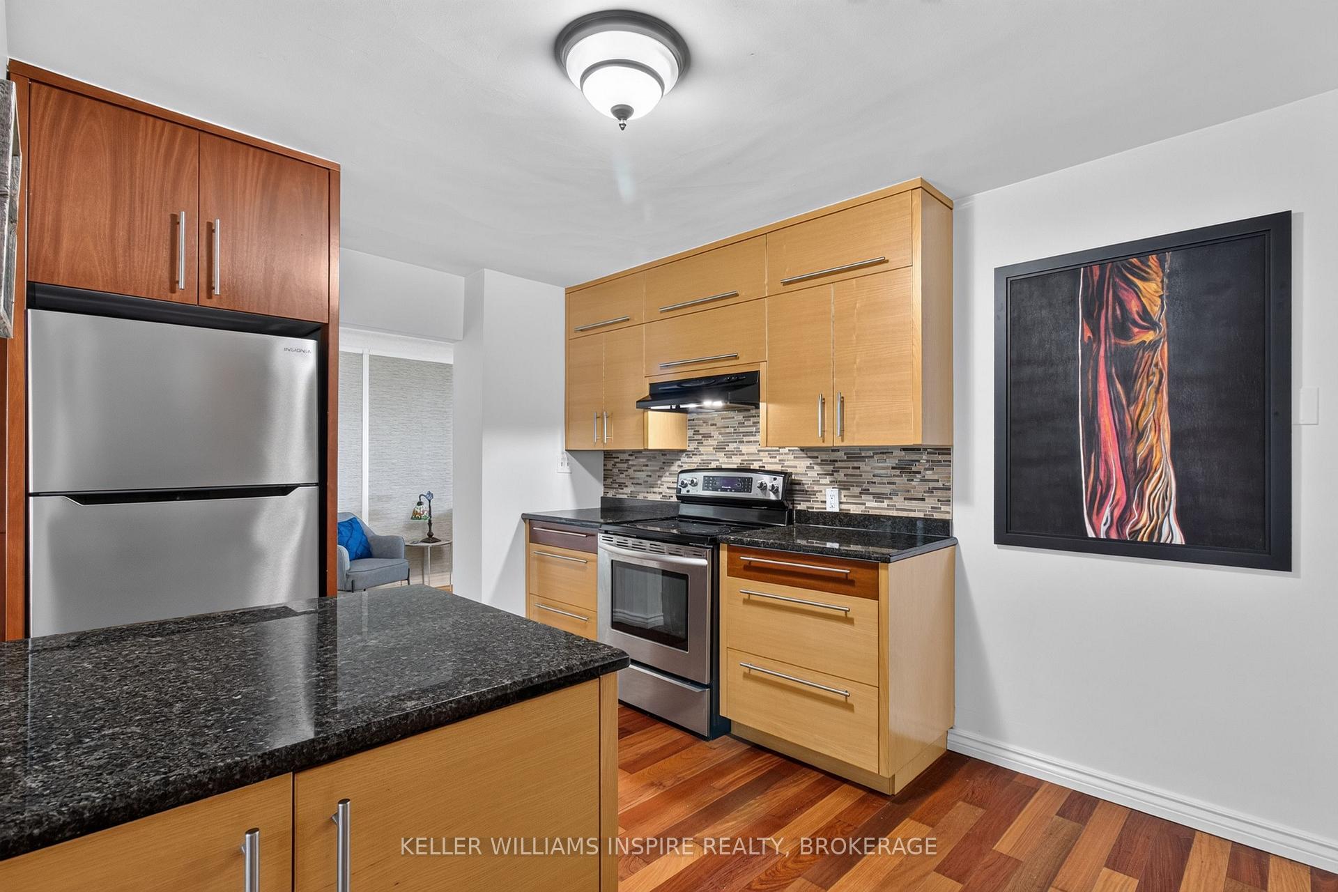 Photo 7 of 4535 Bath Road, Loyalist, Amherstview — HOMEH