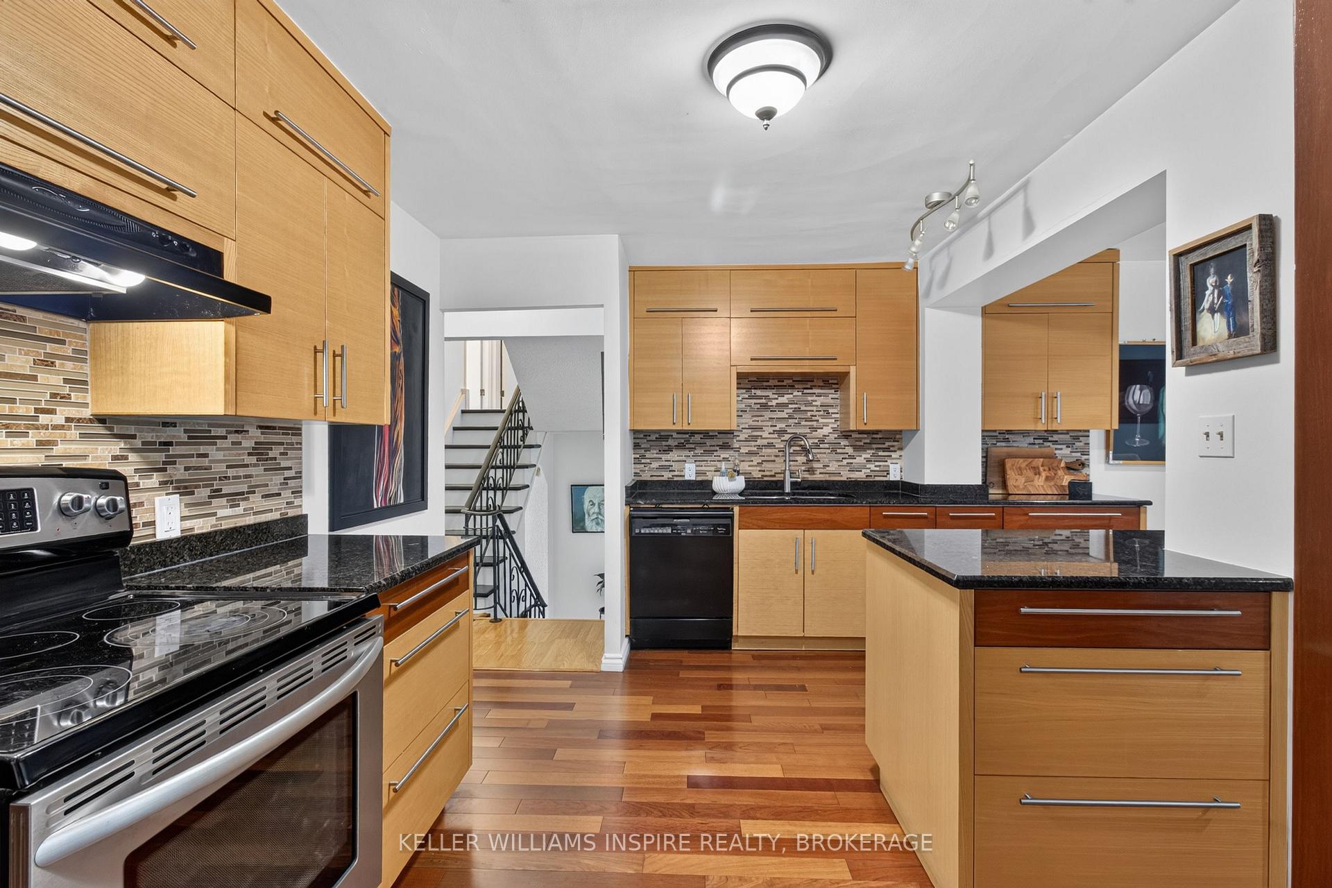 Photo 9 of 4535 Bath Road, Loyalist, Amherstview — HOMEH