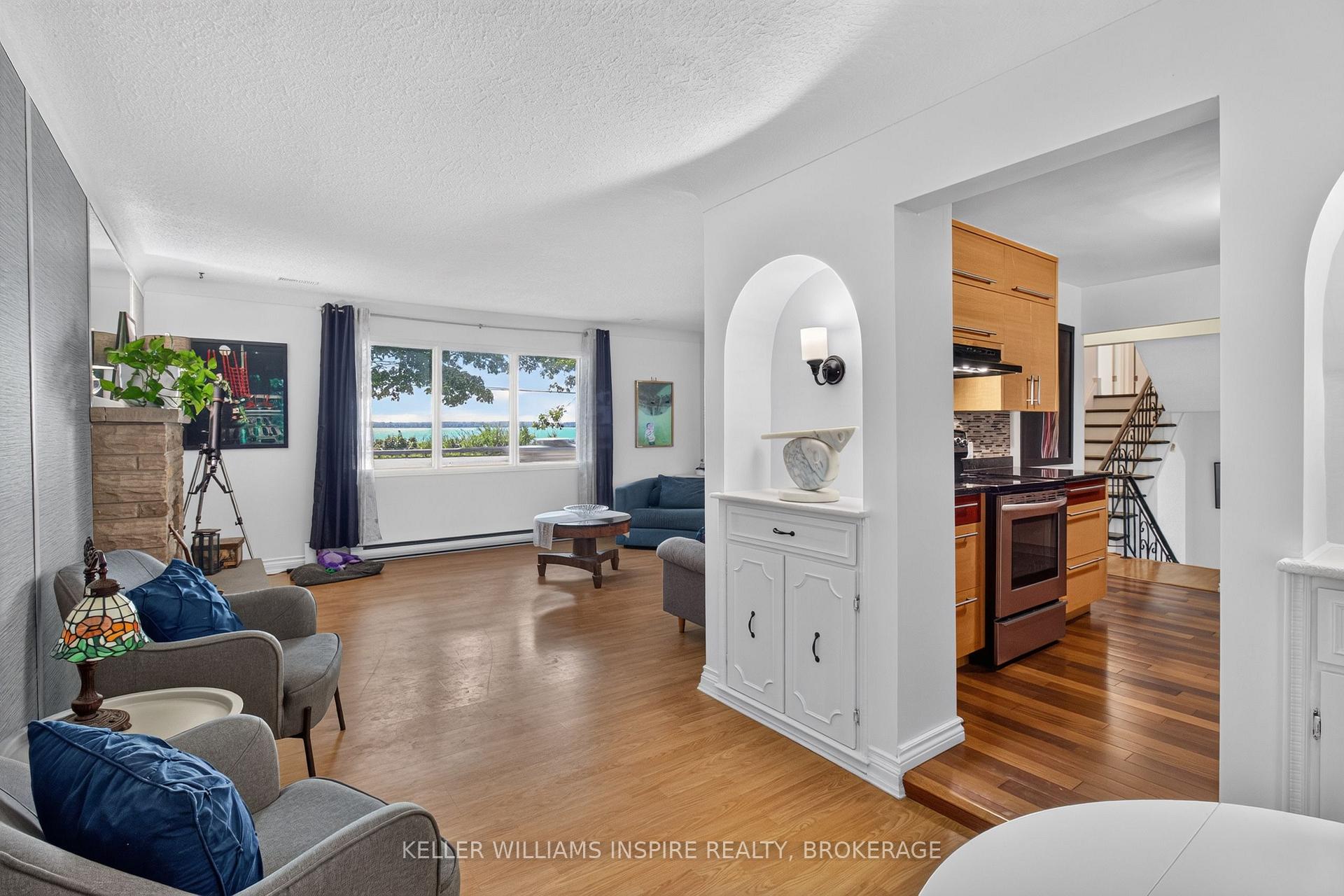 Photo 13 of 4535 Bath Road, Loyalist, Amherstview — HOMEH