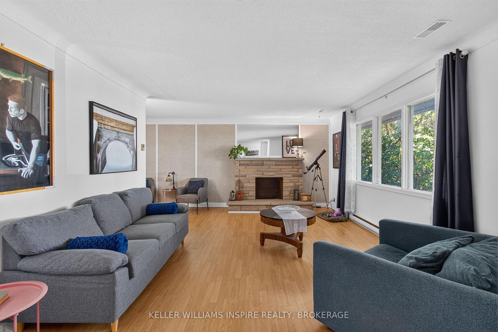Photo 15 of 4535 Bath Road, Loyalist, Amherstview — HOMEH