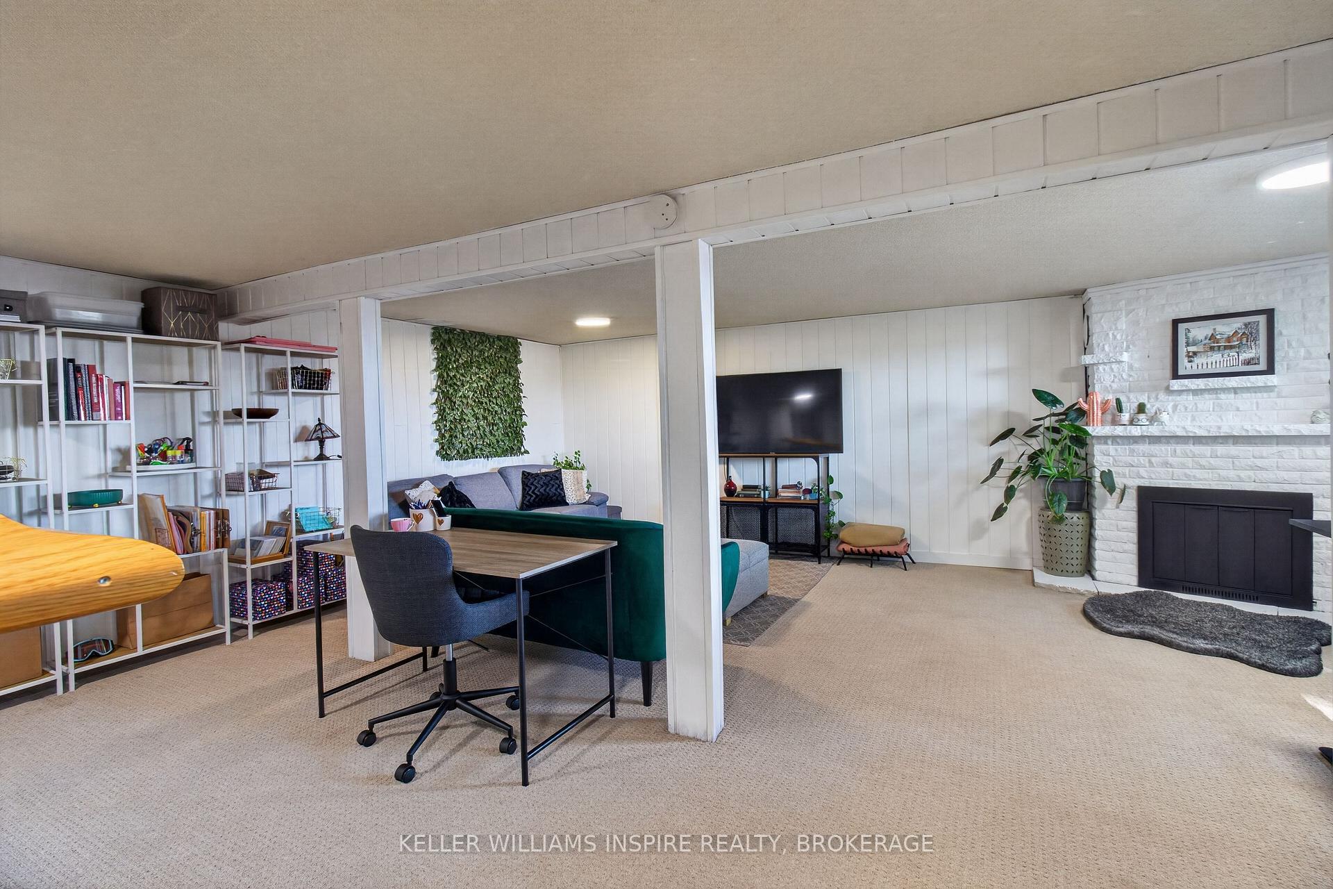 Photo 18 of 4535 Bath Road, Loyalist, Amherstview — HOMEH