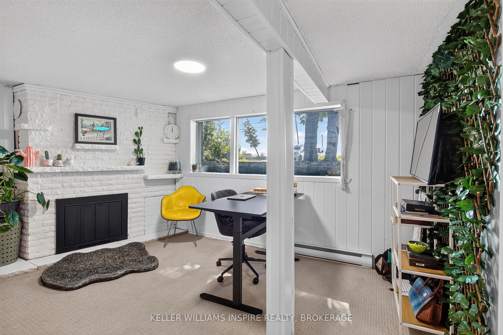 Photo 22 of 4535 Bath Road, Loyalist, Amherstview — HOMEH