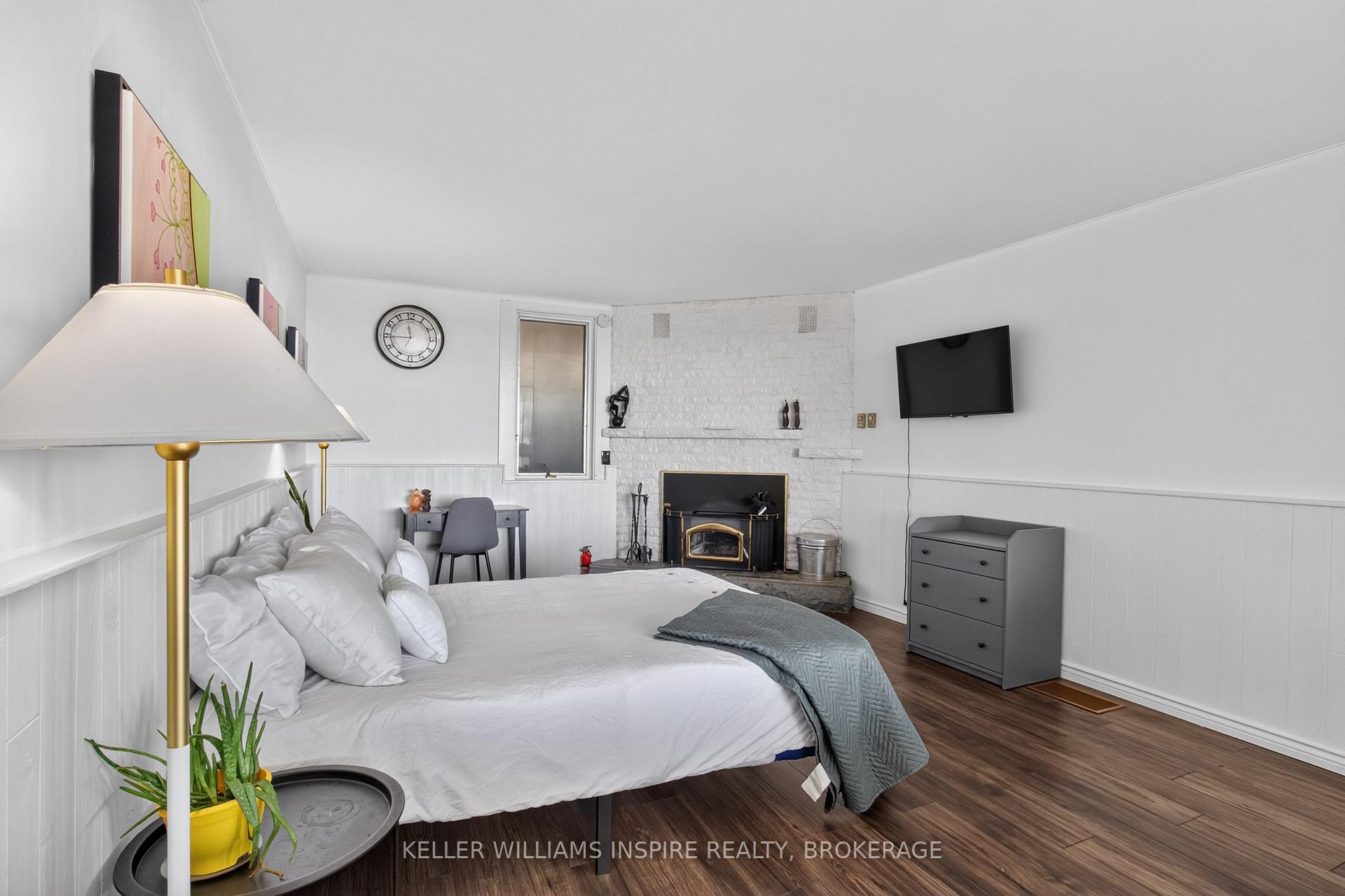 Photo 28 of 4535 Bath Road, Loyalist, Amherstview — HOMEH
