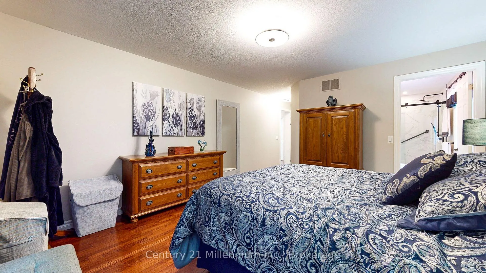 Photo 31 of 13 Virginia Avenue, Wasaga Beach — HOMEH