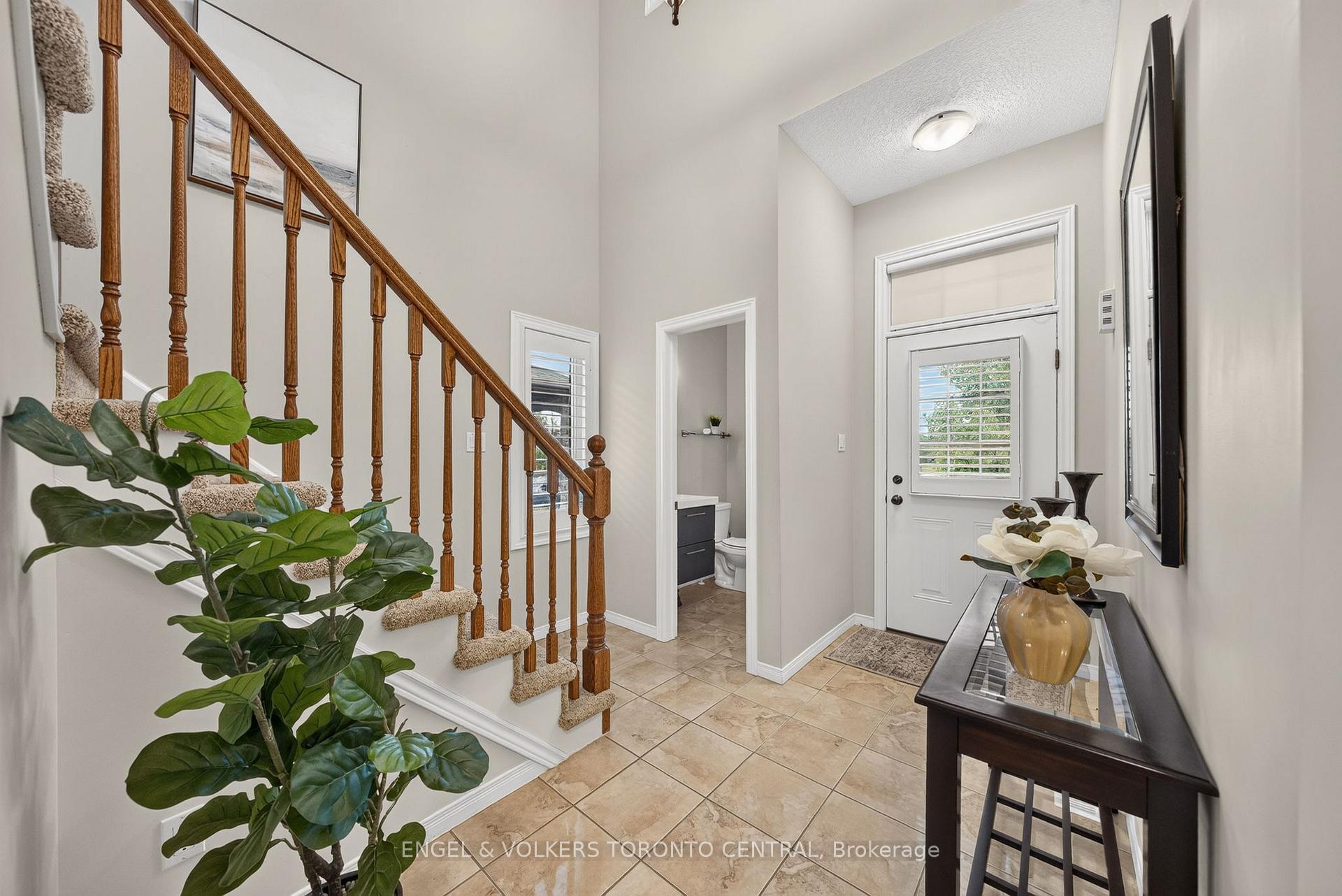 Photo 6 of Unit 64, 31 Townsend Drive, Woolwich, Breslau — HOMEH