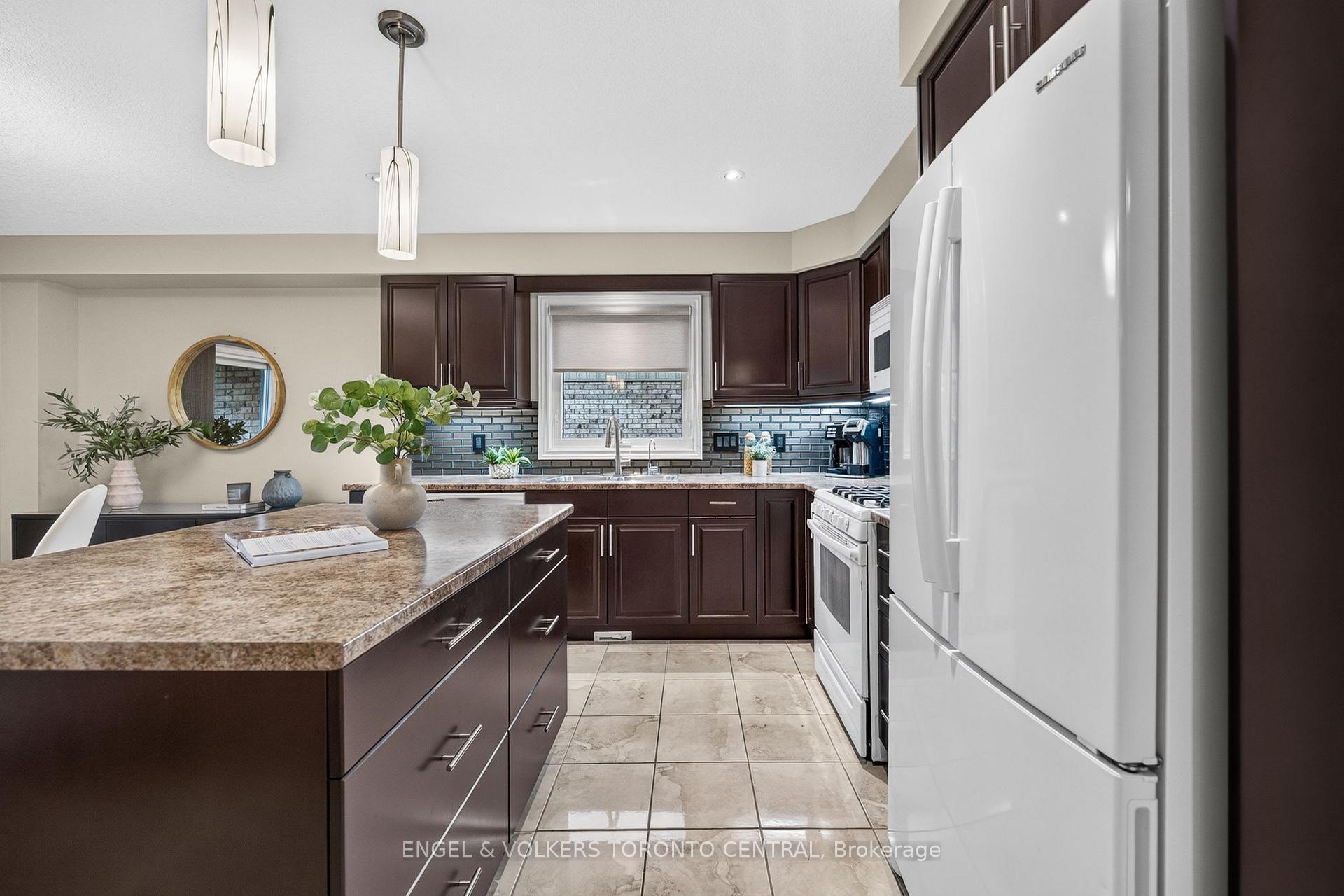 Photo 21 of Unit 64, 31 Townsend Drive, Woolwich, Breslau — HOMEH