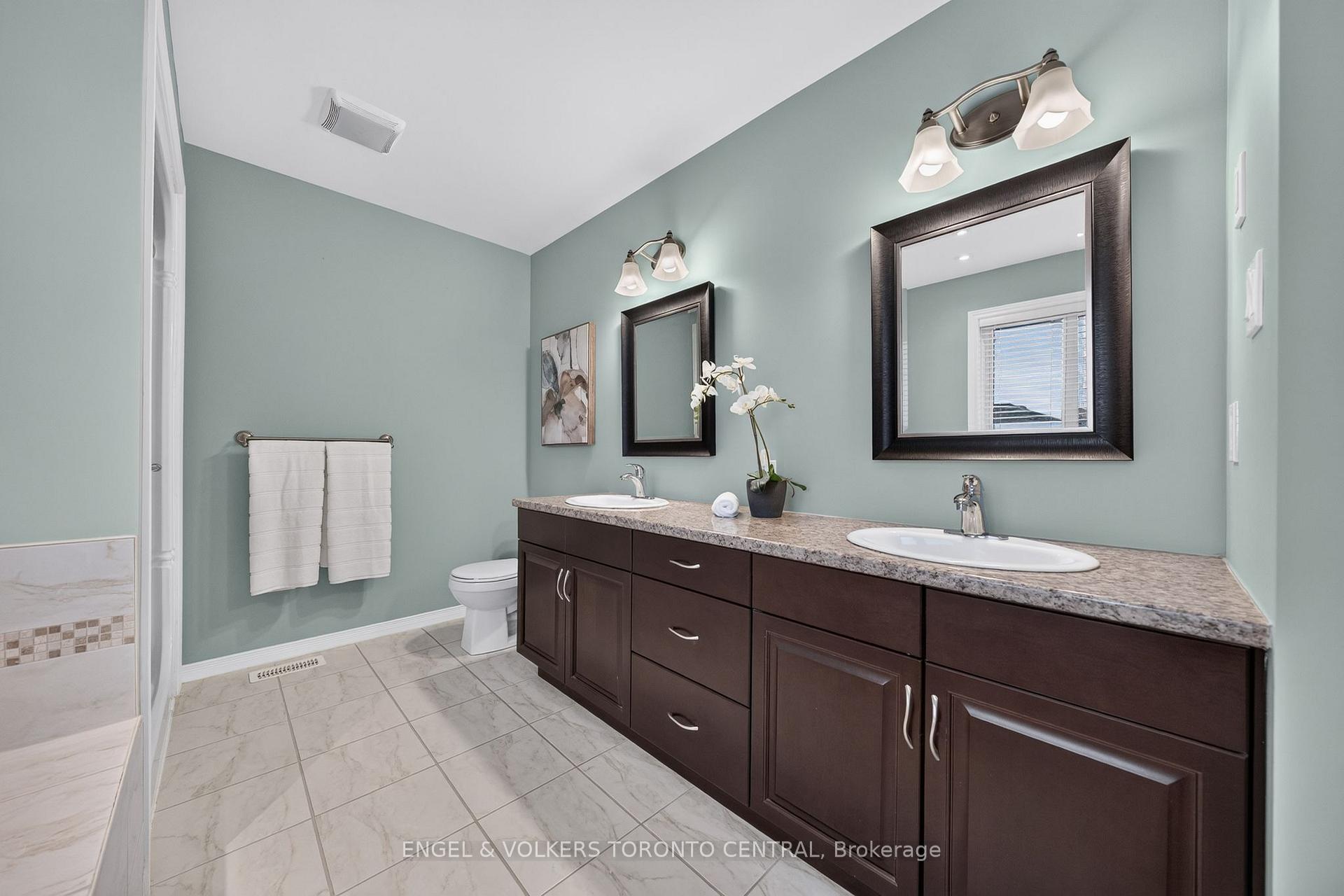 Photo 30 of Unit 64, 31 Townsend Drive, Woolwich, Breslau — HOMEH