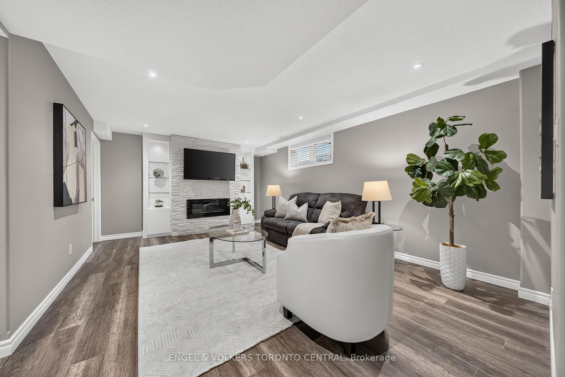 Photo 36 of Unit 64, 31 Townsend Drive, Woolwich, Breslau — HOMEH