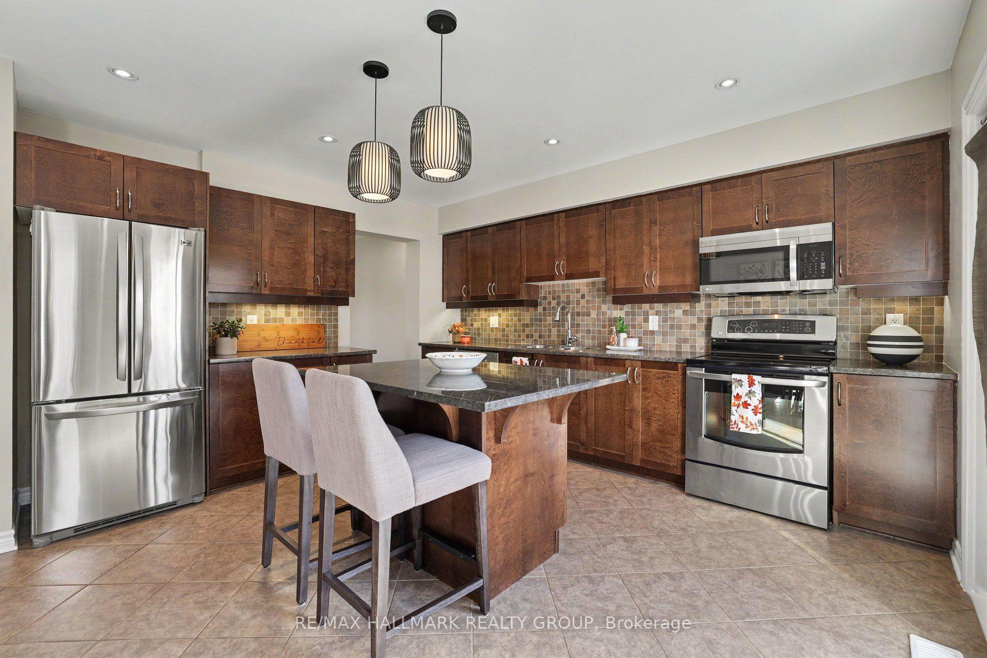 Photo 21 of 614 Martinique Lane, Ottawa, Stittsville (North) — HOMEH