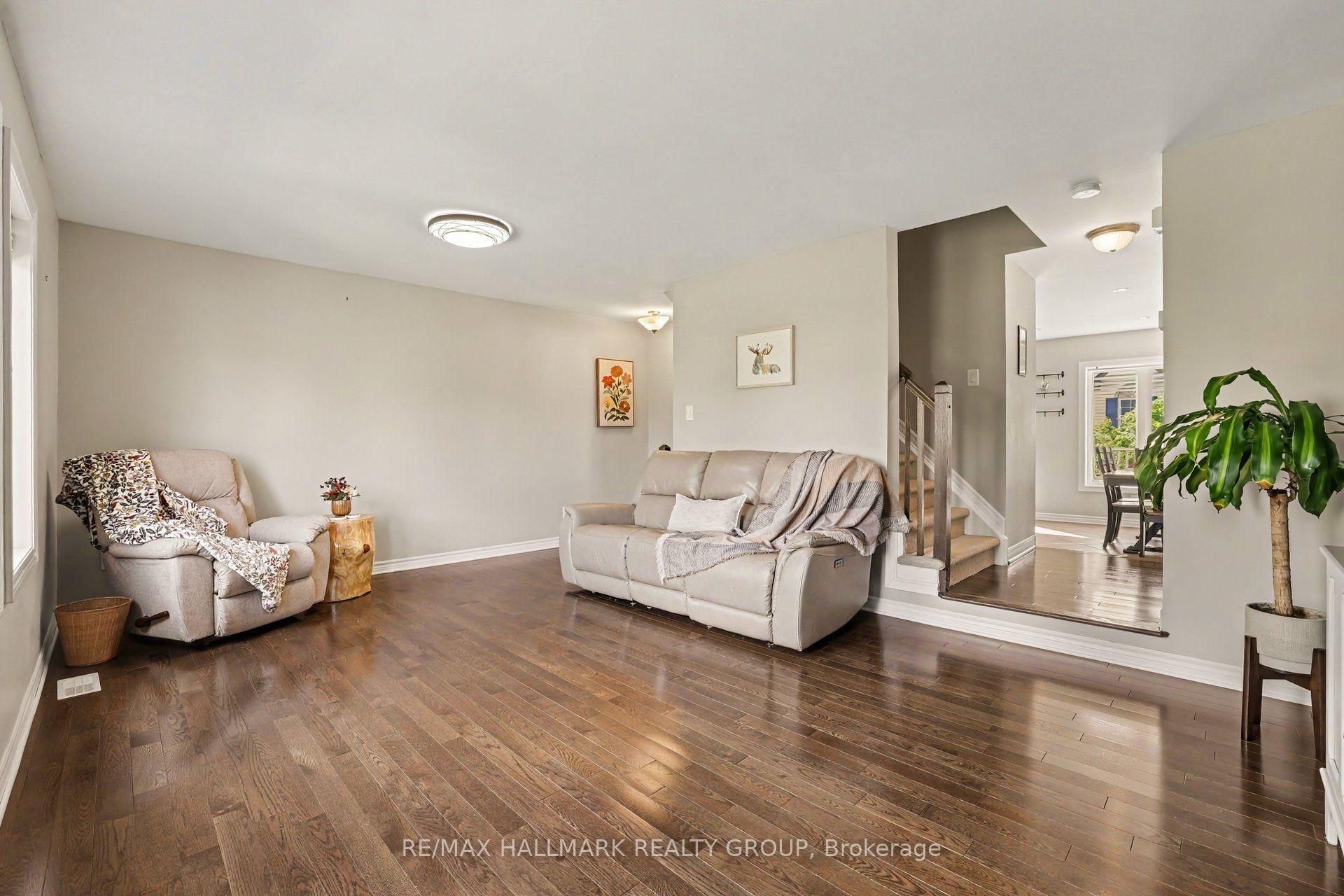 Photo 33 of 614 Martinique Lane, Ottawa, Stittsville (North) — HOMEH
