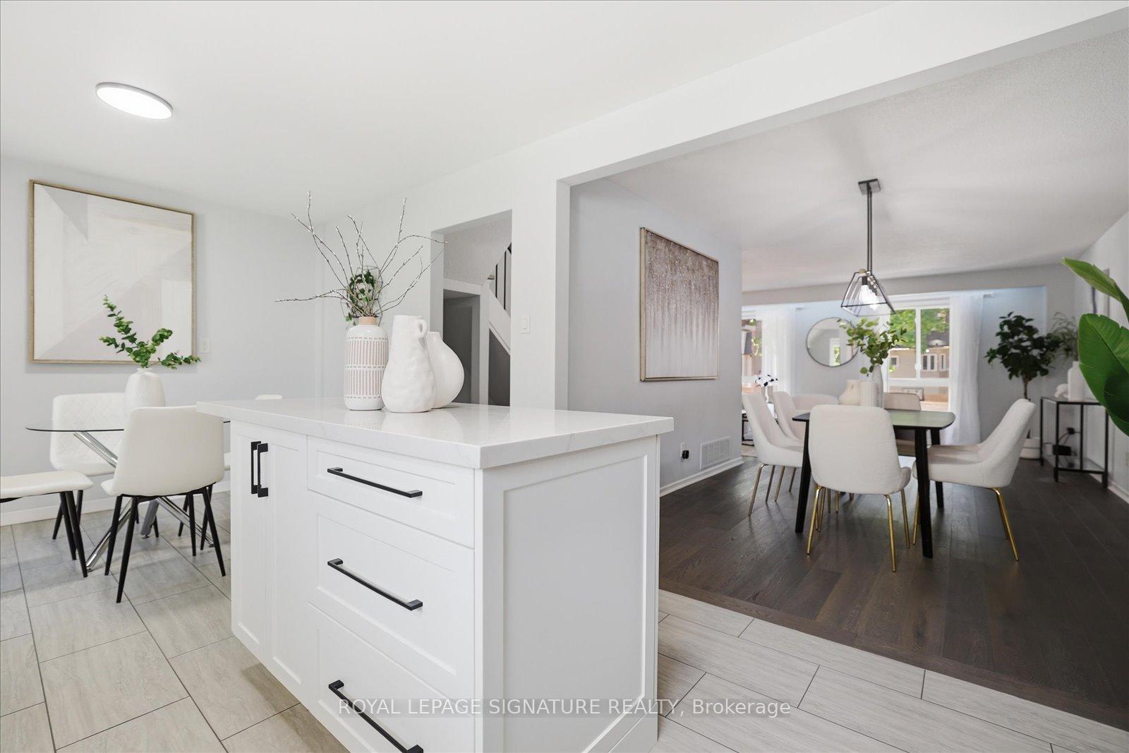 Photo 6 of 22 Snapdragon Drive, North York, Pleasant View — HOMEH