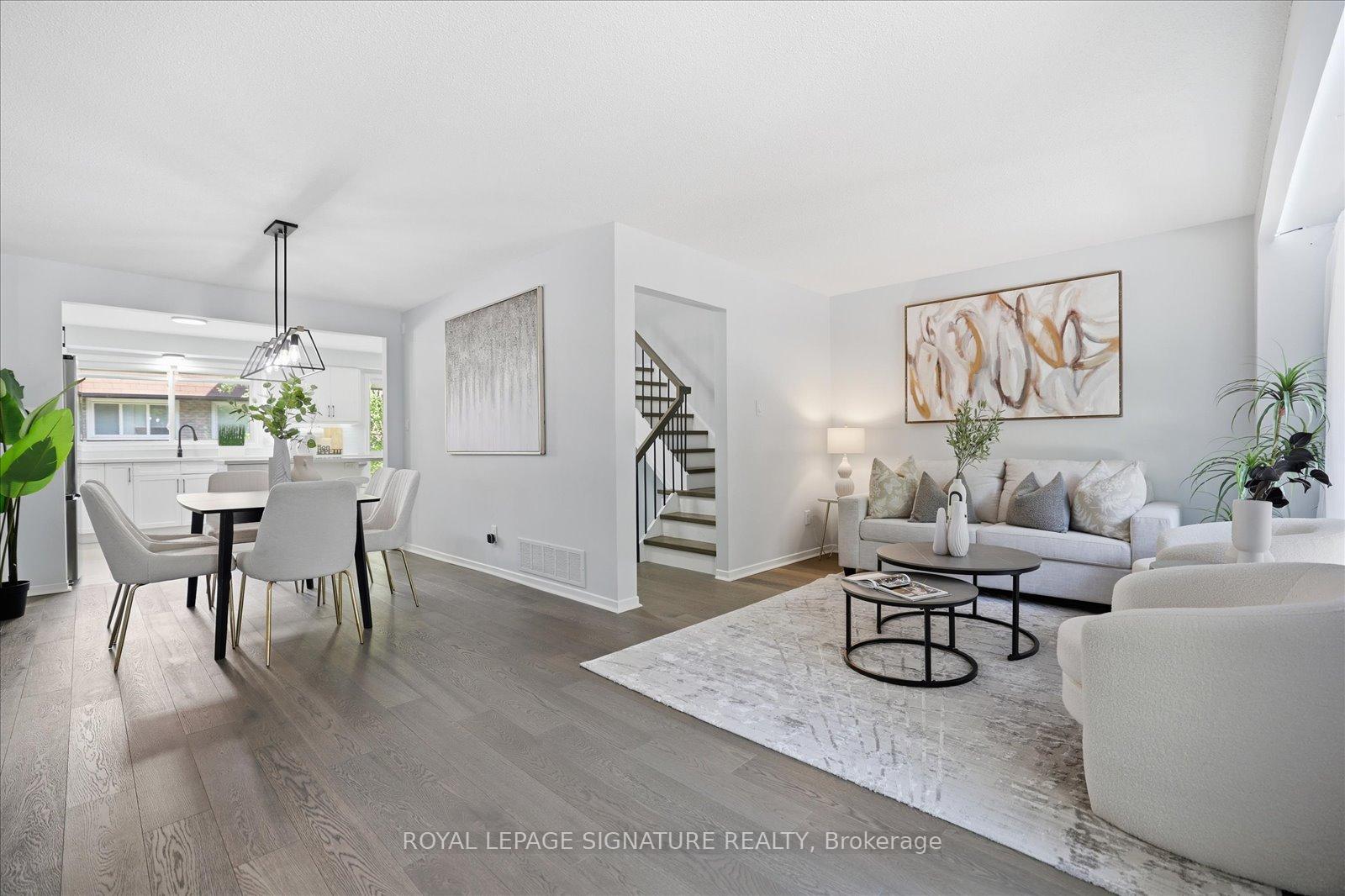 Photo 12 of 22 Snapdragon Drive, North York, Pleasant View — HOMEH