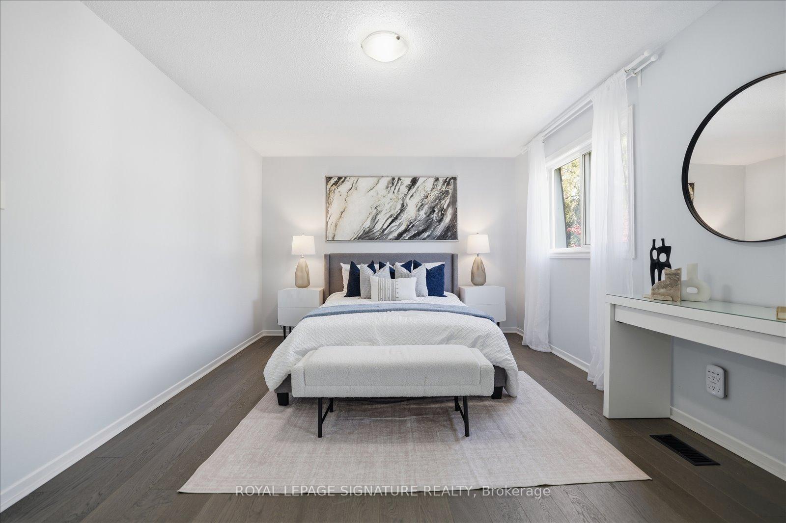 Photo 15 of 22 Snapdragon Drive, North York, Pleasant View — HOMEH