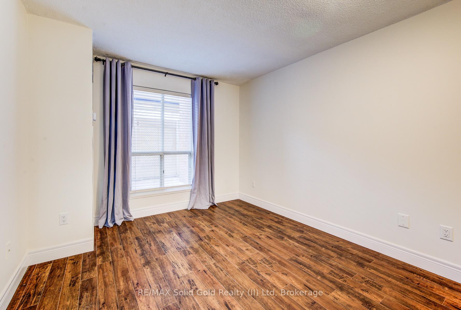 Photo 9 of Unit 101, 1414 King Street E, Waterloo — HOMEH