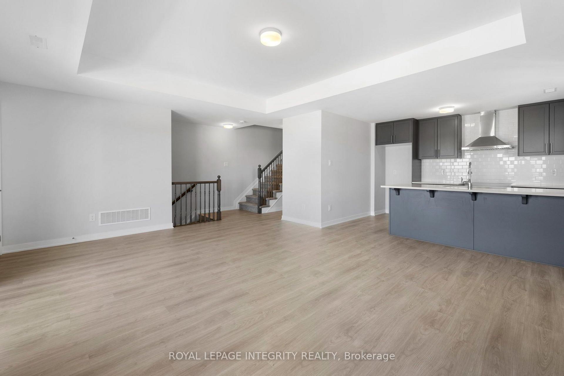 Photo 6 of 622 Parnian Private, Ottawa, Barrhaven - Half Moon Bay — HOMEH