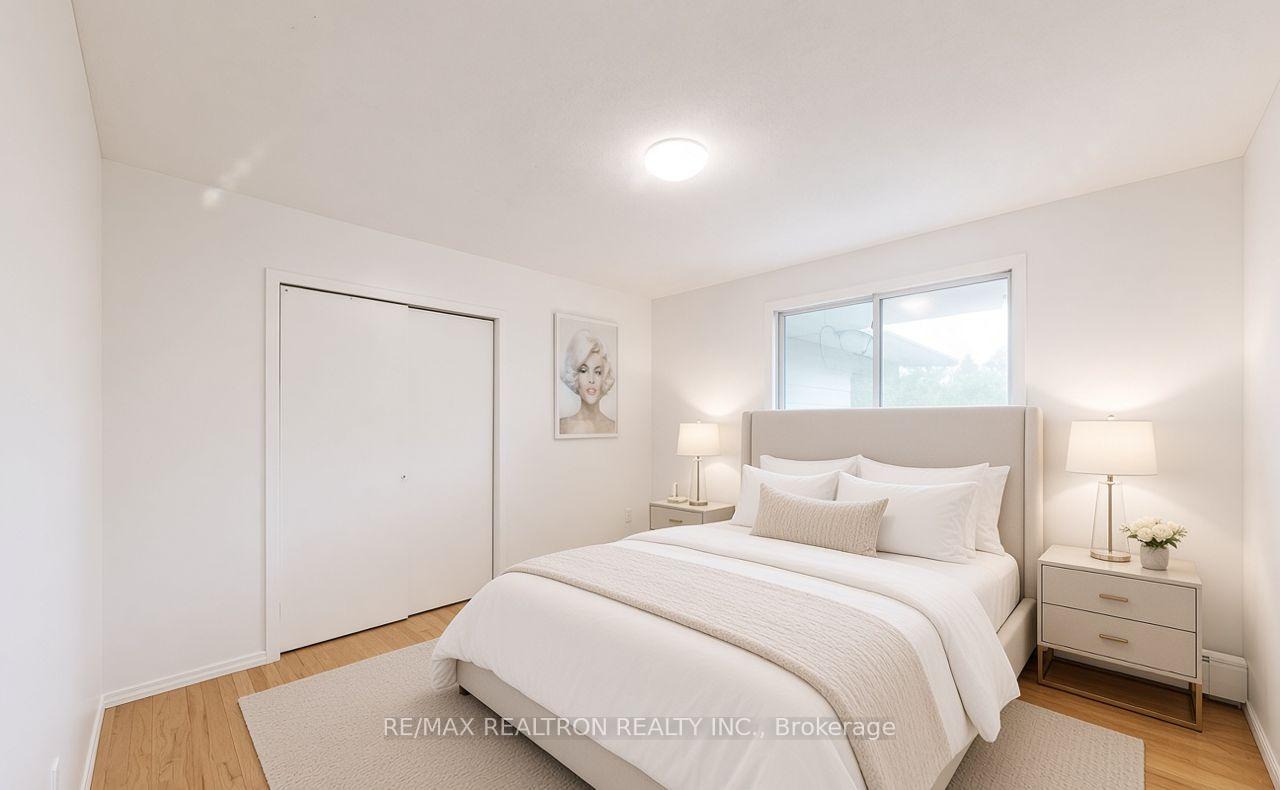 Photo 8 of 20201 Yonge Street, East Gwillimbury, Holland Landing — HOMEH