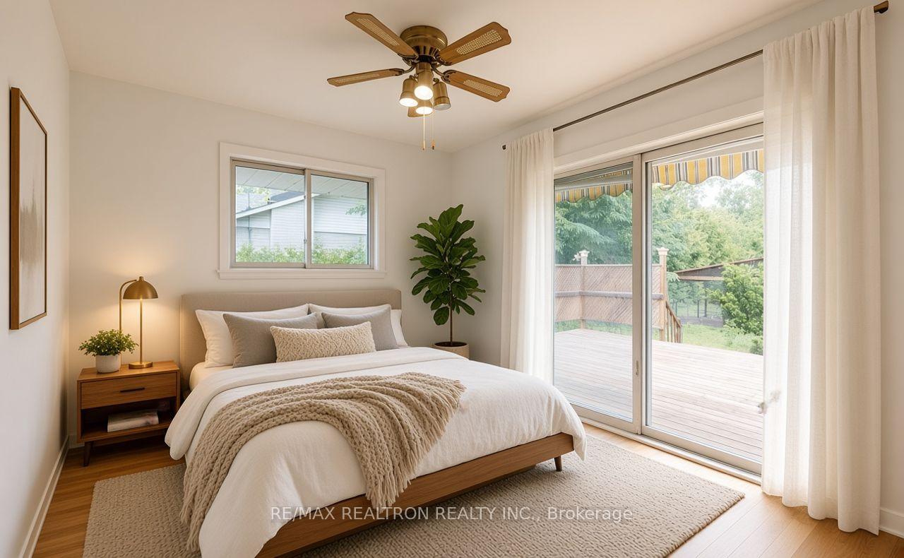 Photo 9 of 20201 Yonge Street, East Gwillimbury, Holland Landing — HOMEH