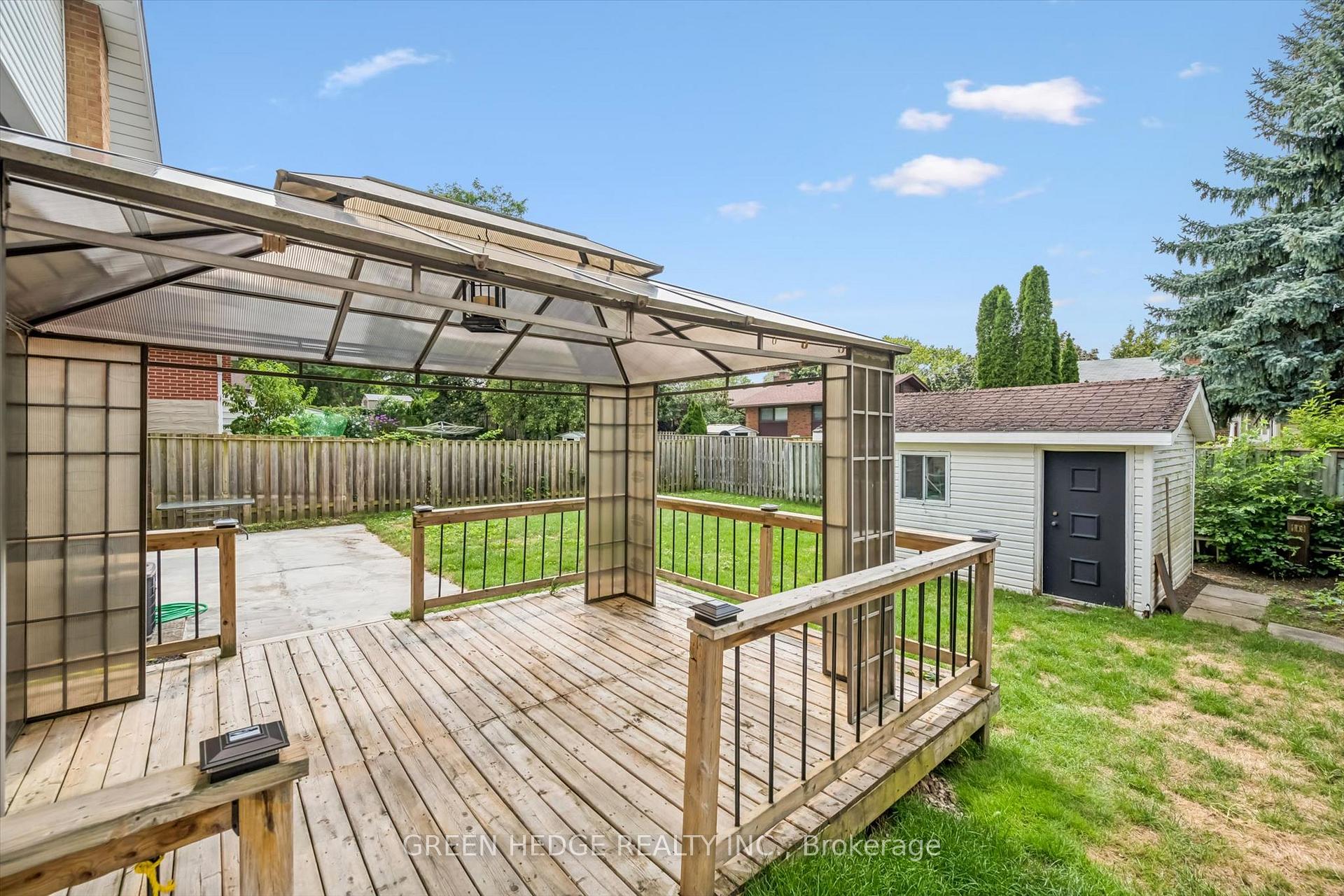 Photo 41 of 385 Village Crescent, Kitchener, Forest Hill — HOMEH
