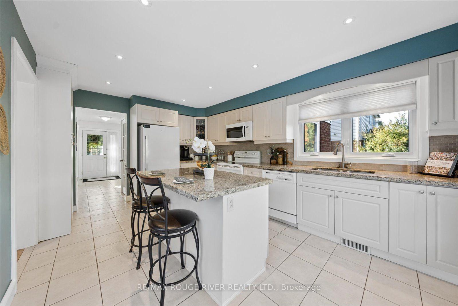 Photo 9 of 1631 Rudell Road, Clarington, Newcastle — HOMEH