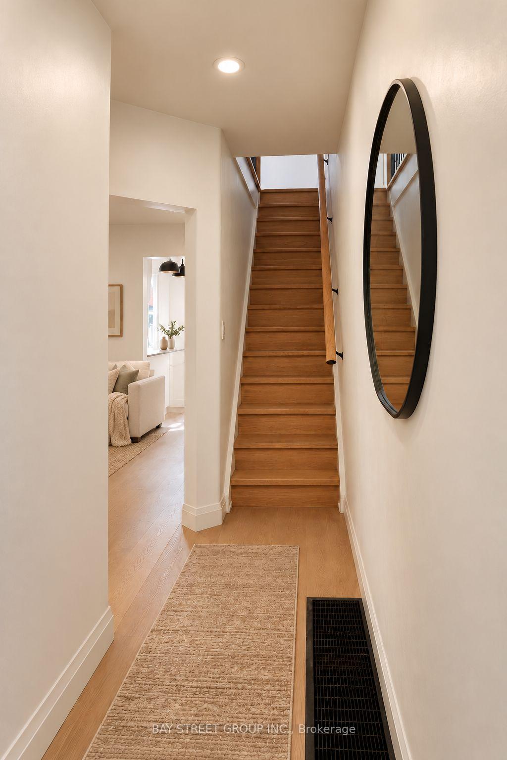 Photo 13 of 54 Thyra Avenue, Toronto, Crescent Town — HOMEH