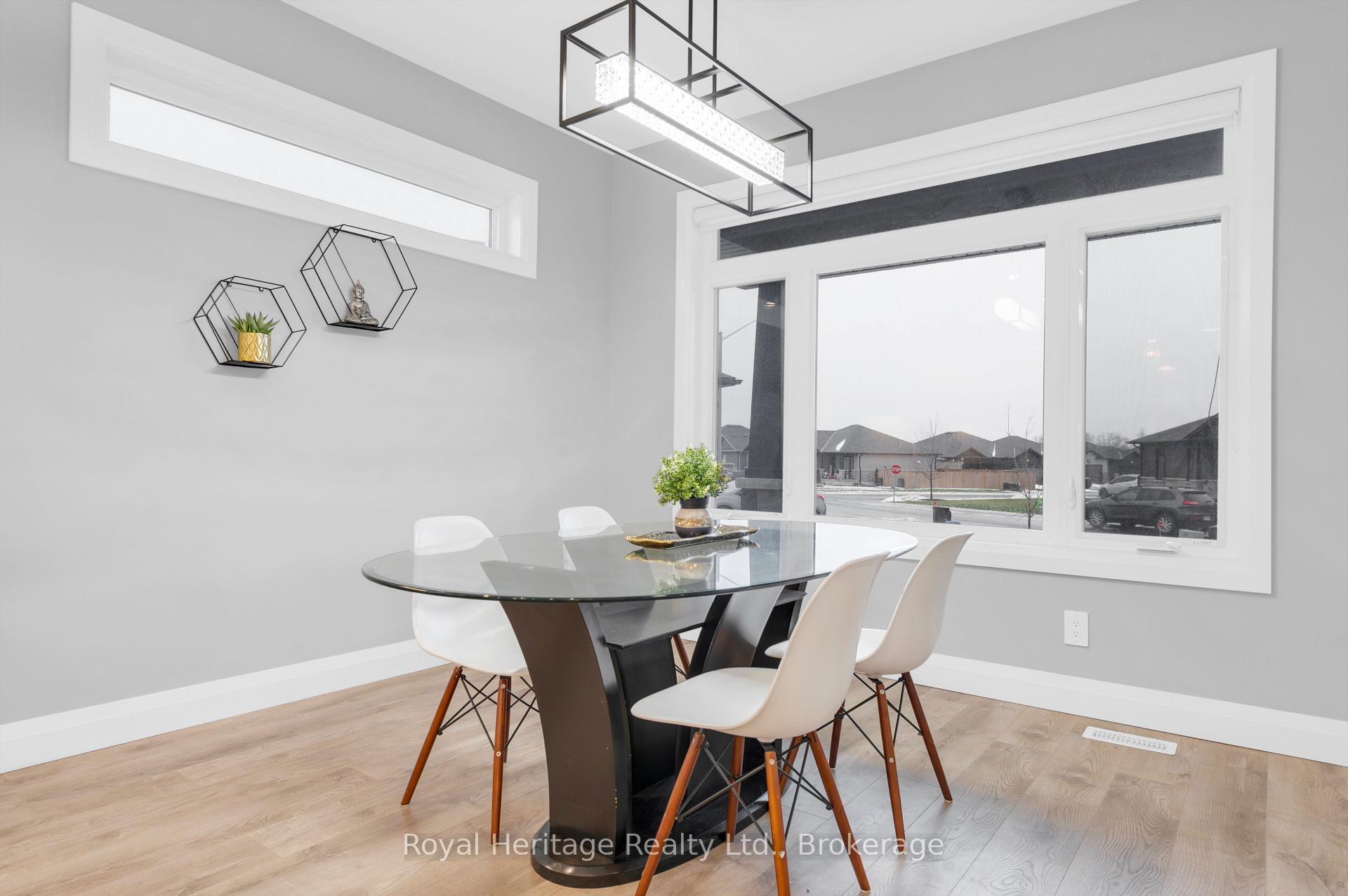 Photo 7 of 5 Schmidt Way, Quinte West, Murray Ward — HOMEH