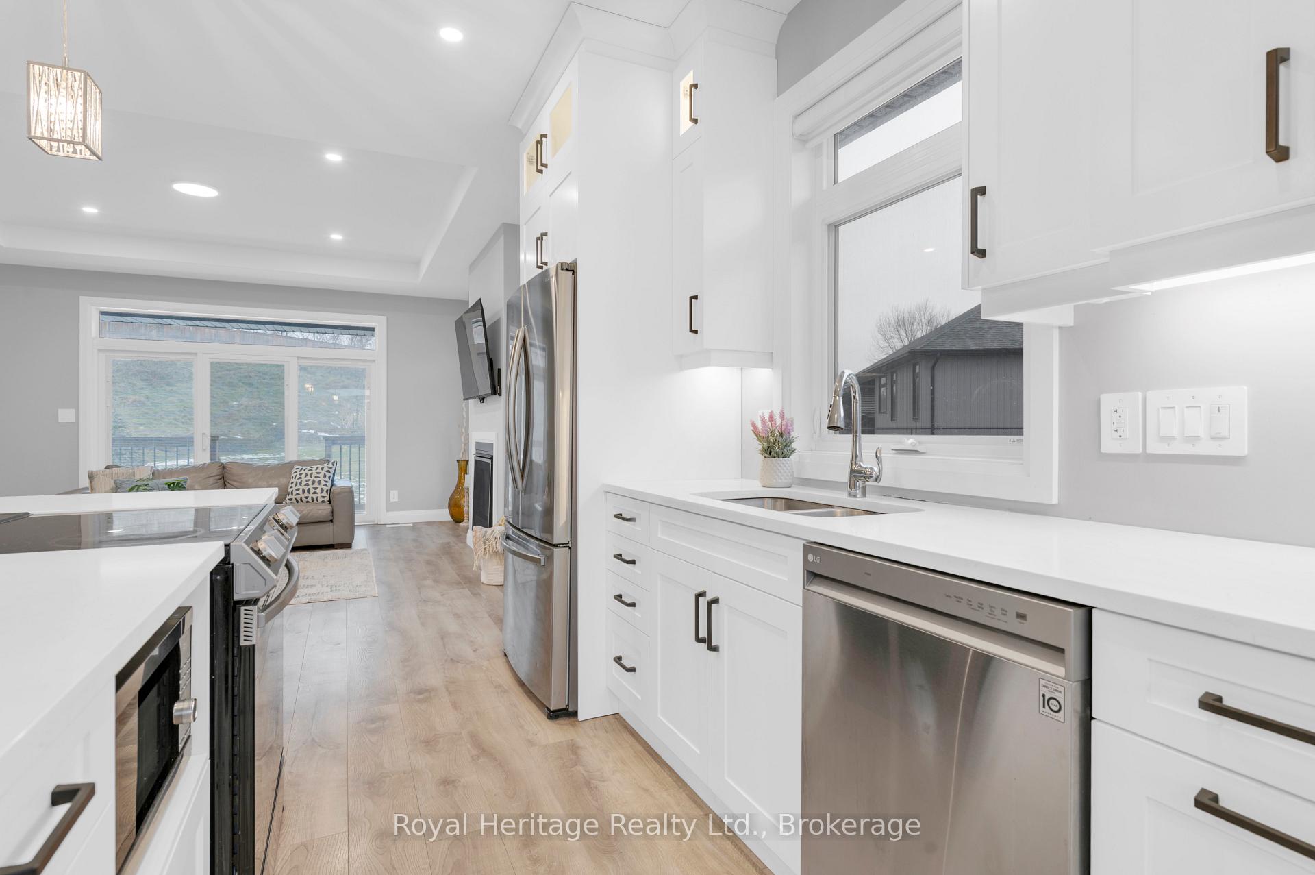 Photo 12 of 5 Schmidt Way, Quinte West, Murray Ward — HOMEH