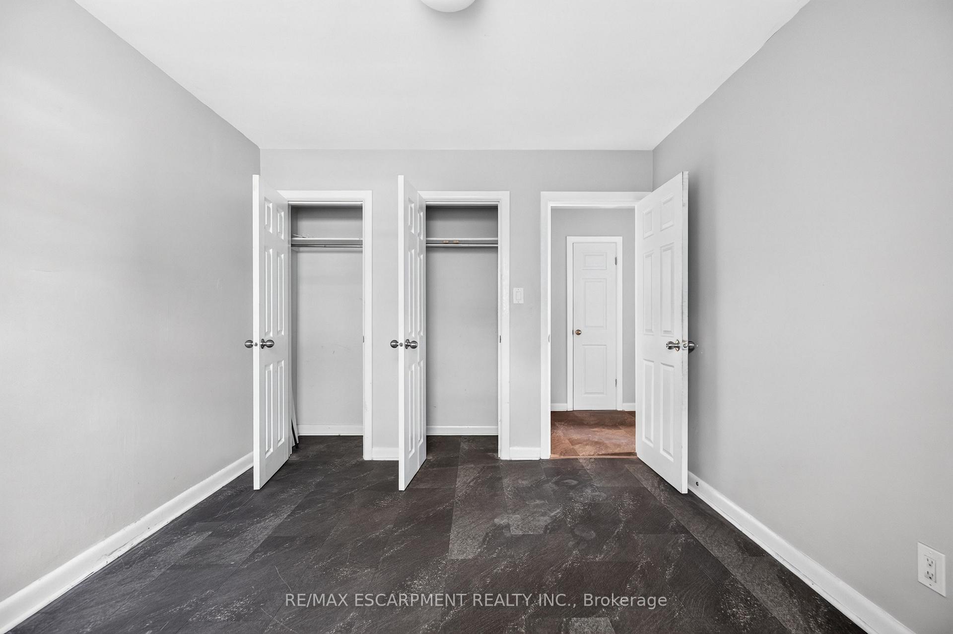 Photo 18 of Unit 1, 3 Applewood Avenue, Hamilton, Stoney Creek — HOMEH