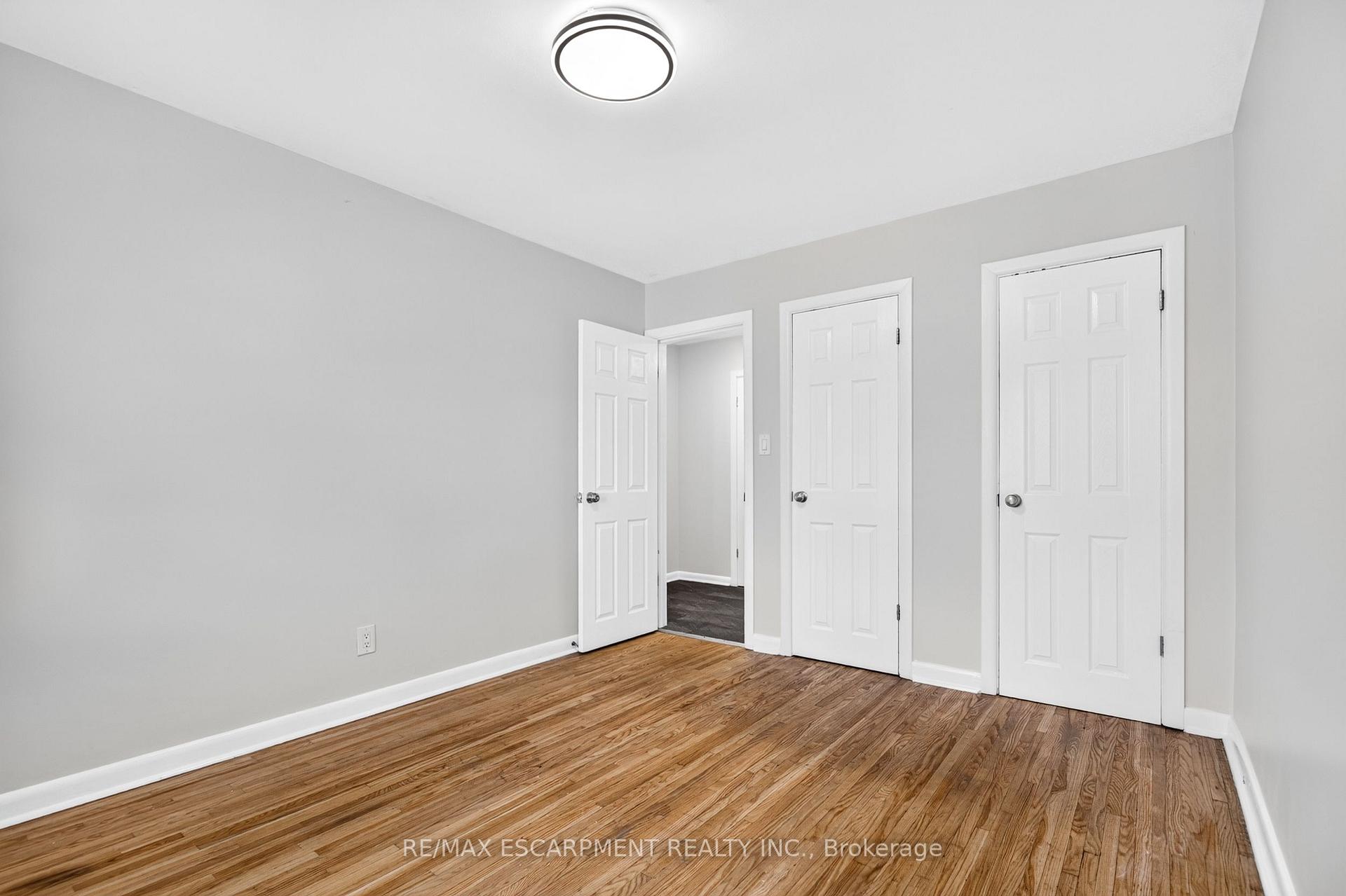 Photo 17 of Unit 3, 3 Applewood Avenue, Hamilton, Stoney Creek — HOMEH