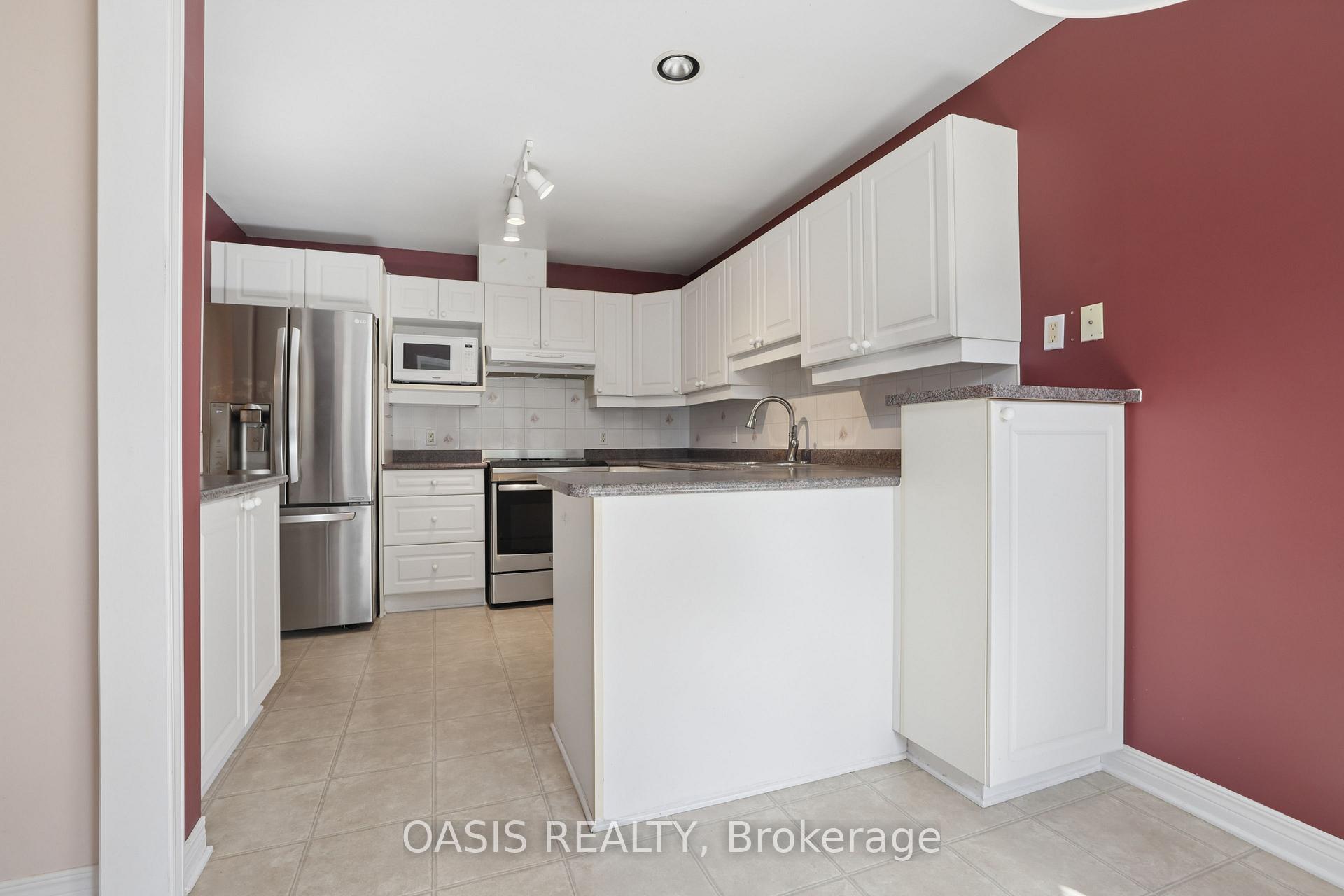 Photo 4 of 63 Bunting Lane, Ottawa, Kanata - Bridlewood — HOMEH