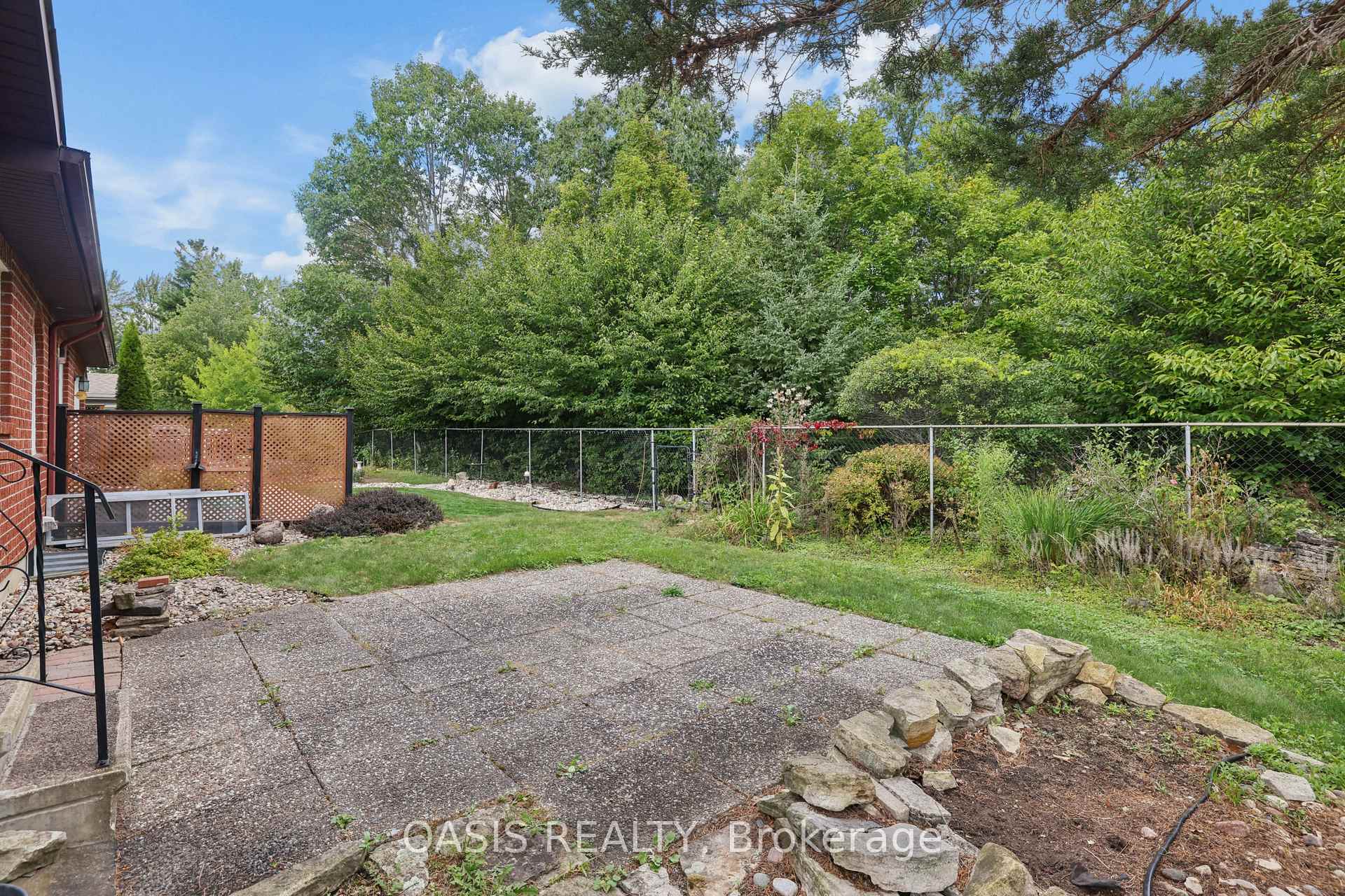 Photo 28 of 63 Bunting Lane, Ottawa, Kanata - Bridlewood — HOMEH
