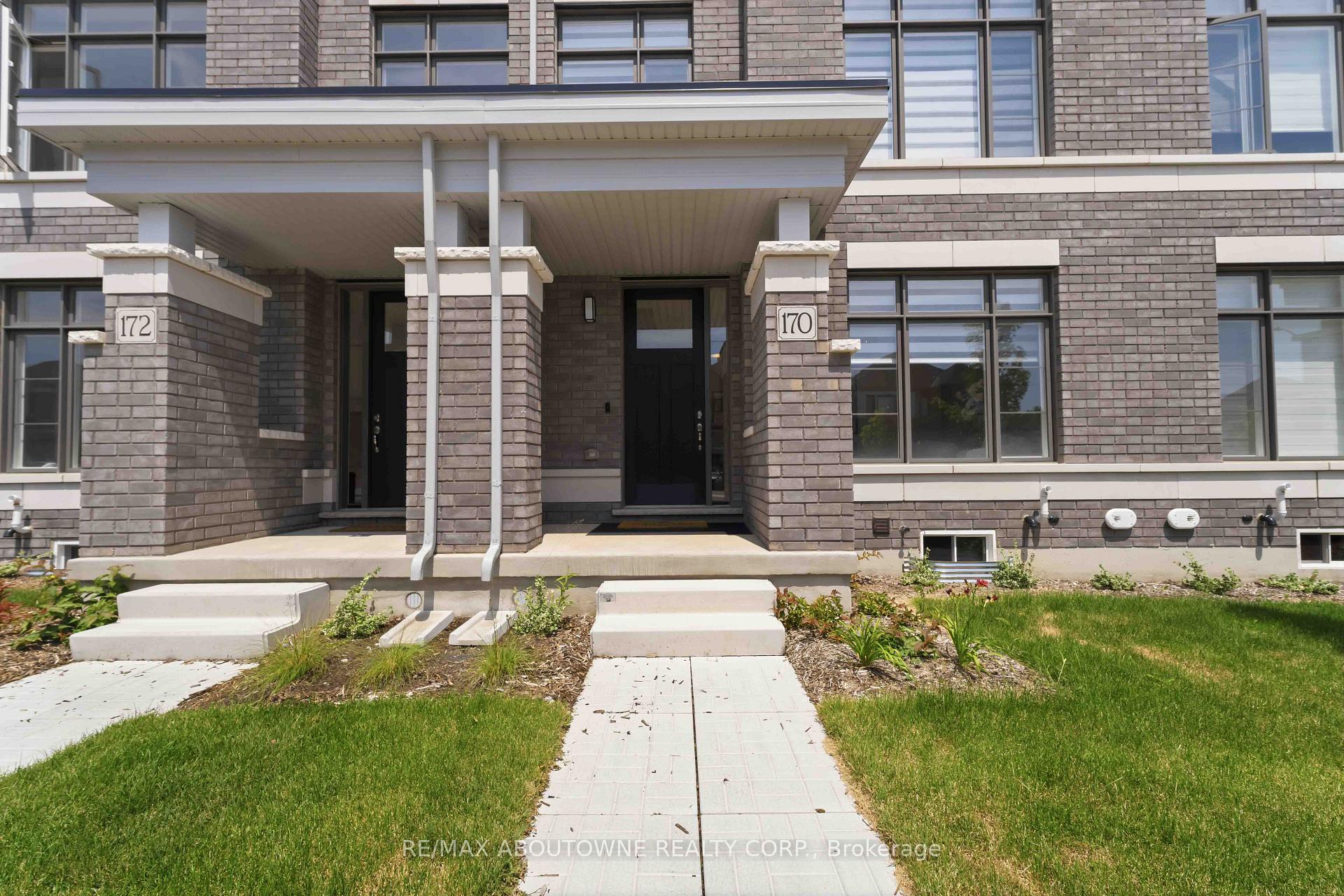 Photo 2 of 170 Spitfire Drive, Hamilton, Mount Hope — HOMEH
