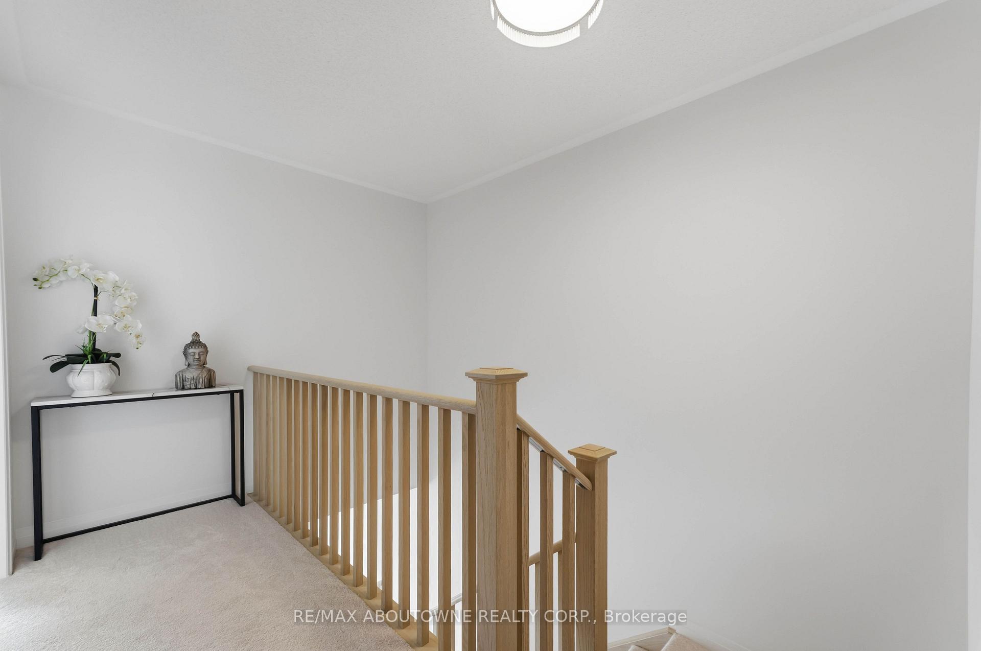 Photo 26 of 170 Spitfire Drive, Hamilton, Mount Hope — HOMEH