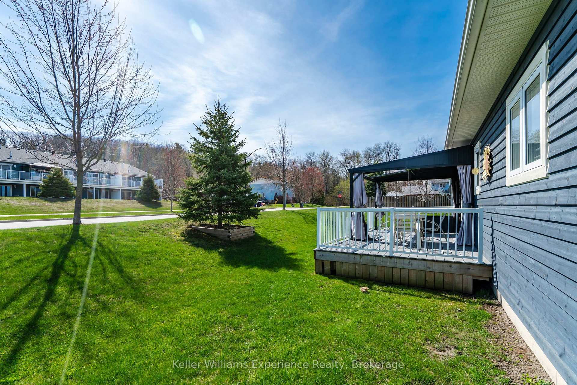 Photo 33 of 22 Grew Crescent, Penetanguishene — HOMEH