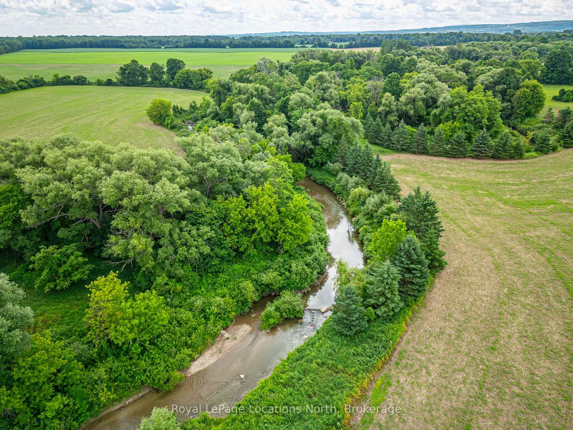 Photo 5 of 7475 Poplar Side Road, Clearview, Rural Clearview — HOMEH