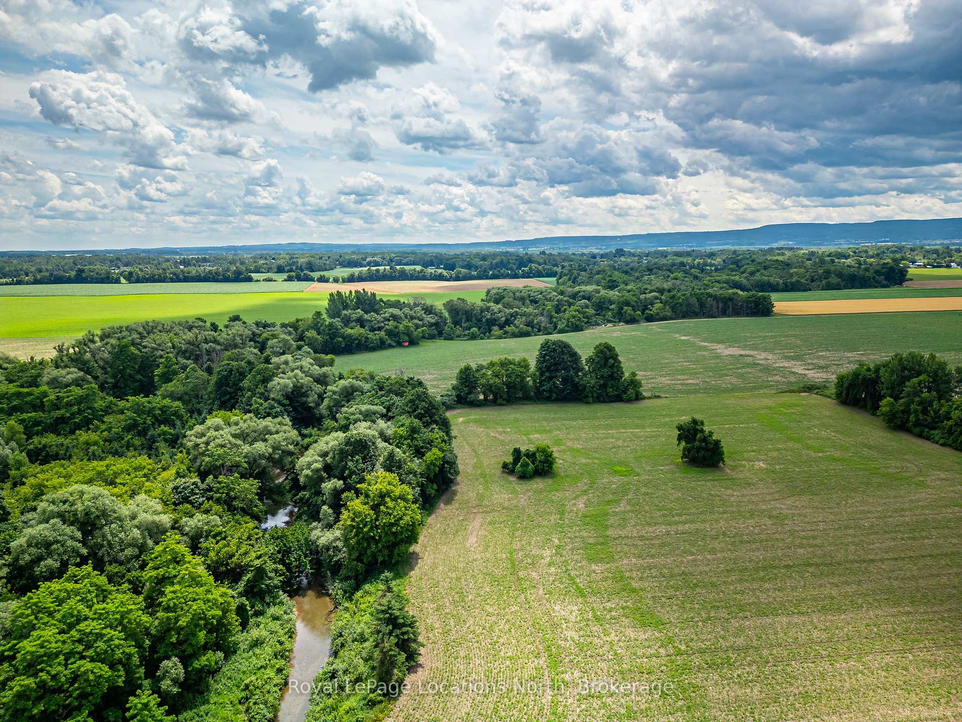 Photo 19 of 7475 Poplar Side Road, Clearview, Rural Clearview — HOMEH