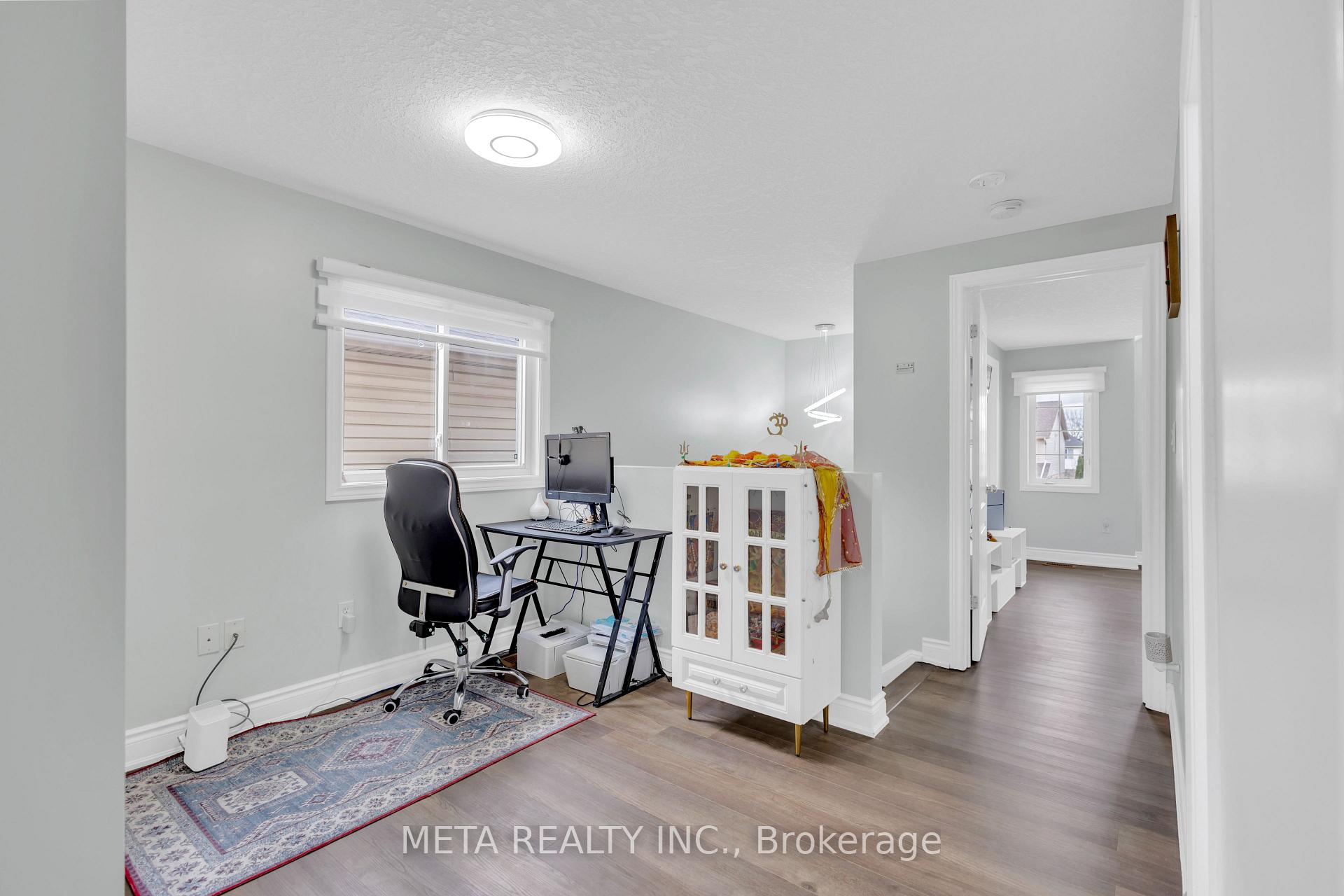 Photo 18 of 497 Langlaw Drive, Cambridge, Christopher-Champlain — HOMEH