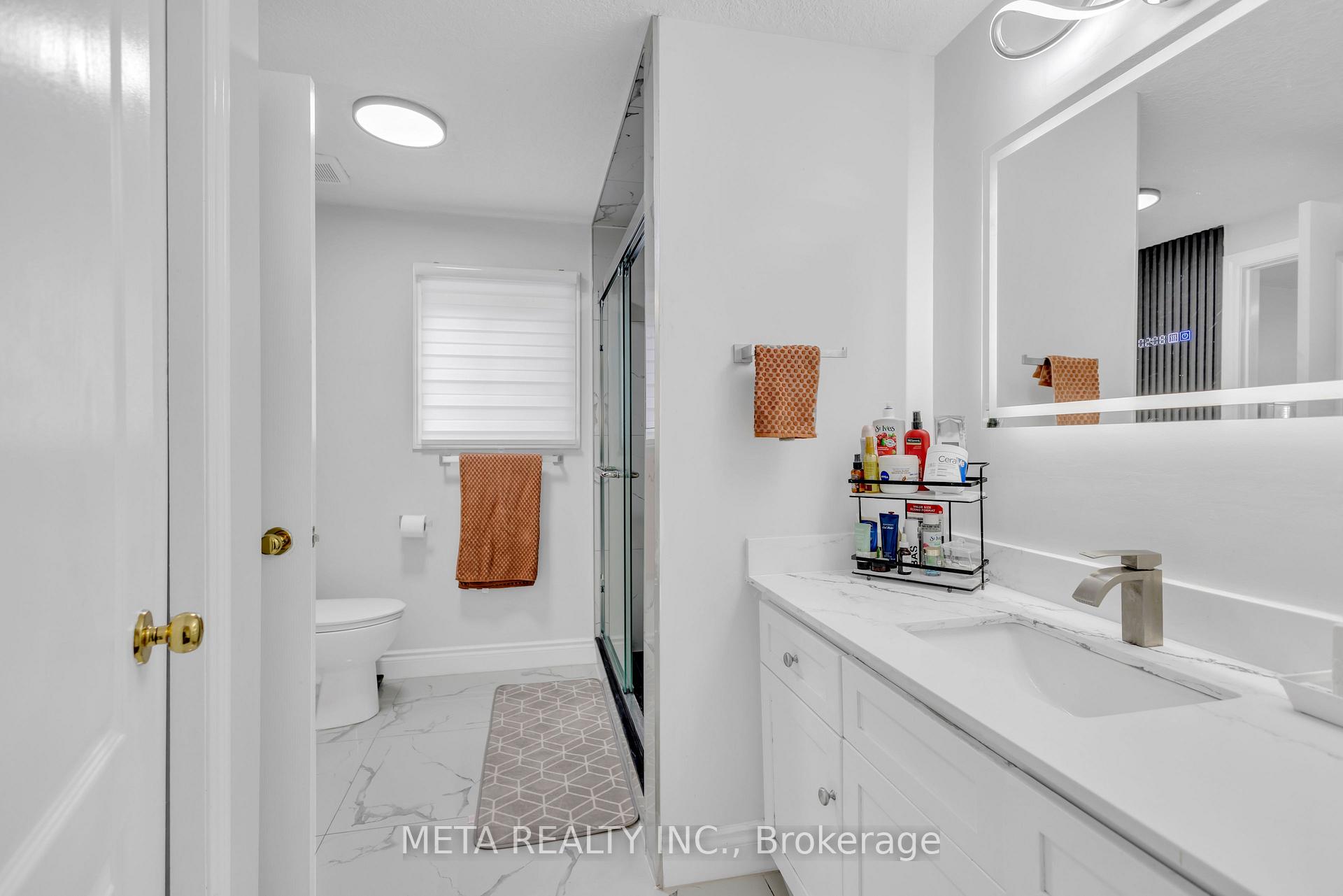 Photo 21 of 497 Langlaw Drive, Cambridge, Christopher-Champlain — HOMEH