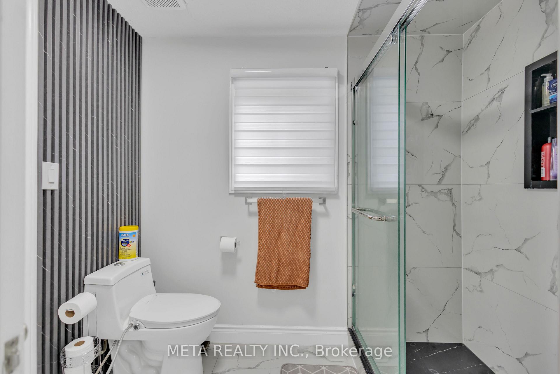 Photo 23 of 497 Langlaw Drive, Cambridge, Christopher-Champlain — HOMEH
