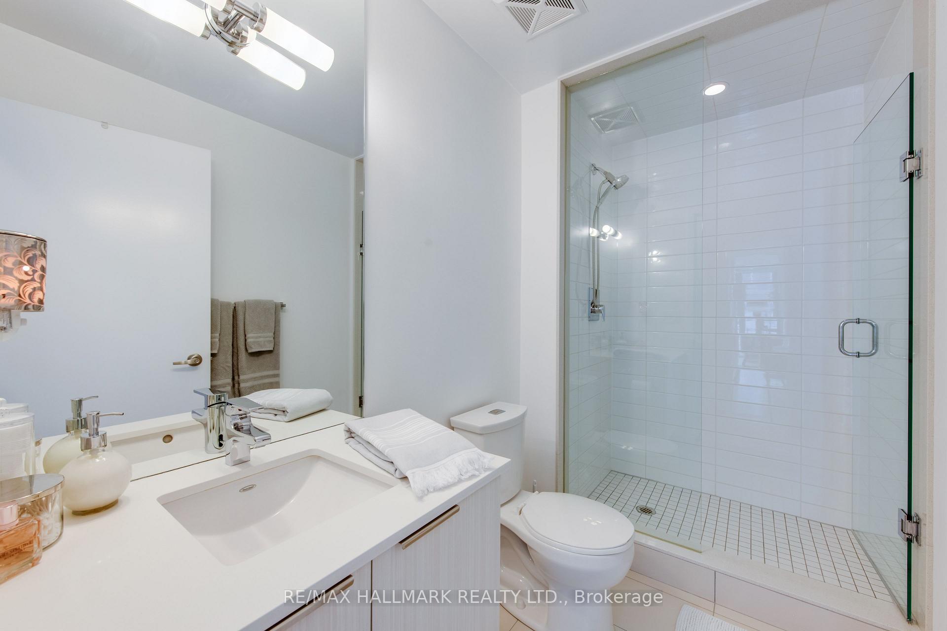 Photo 19 of Unit 702, 32 Camden Street, Toronto, Waterfront Communities — HOMEH