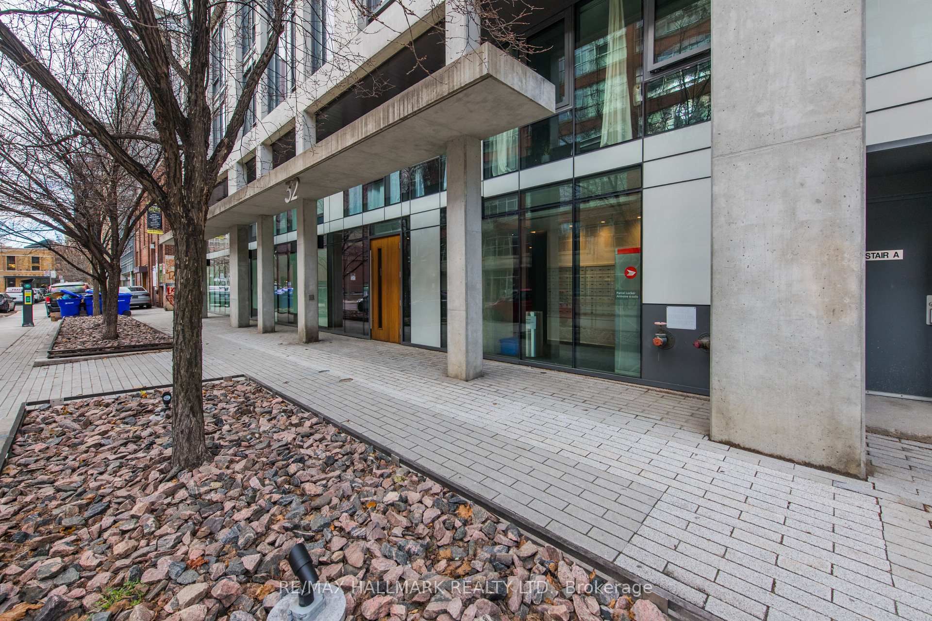 Photo 23 of Unit 702, 32 Camden Street, Toronto, Waterfront Communities — HOMEH