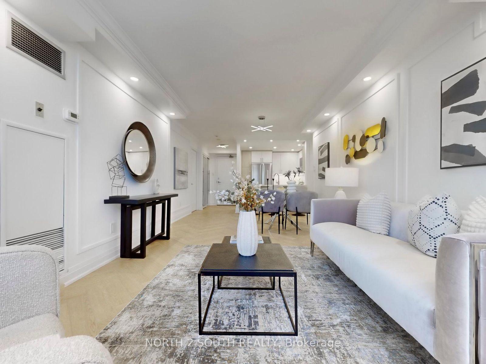 Photo 2 of Unit 401, 11 Townsgate Drive, Vaughan, Crestwood-Springfarm-Yorkhill — HOMEH