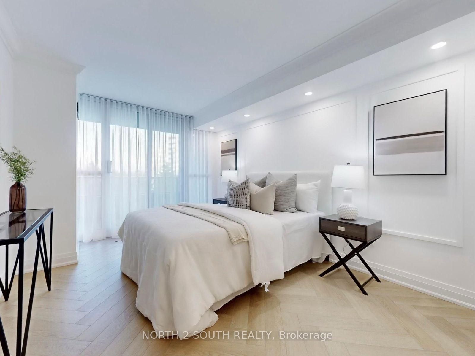 Photo 17 of Unit 401, 11 Townsgate Drive, Vaughan, Crestwood-Springfarm-Yorkhill — HOMEH