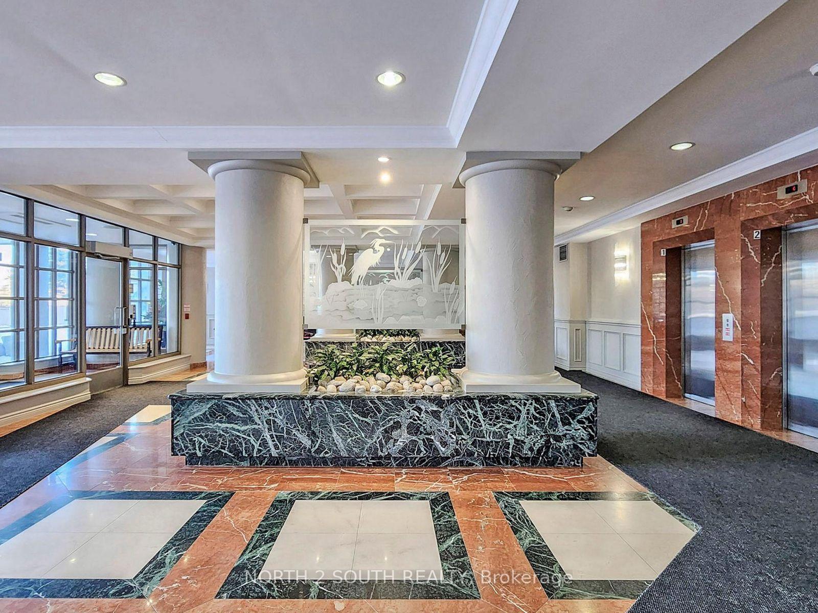 Photo 32 of Unit 401, 11 Townsgate Drive, Vaughan, Crestwood-Springfarm-Yorkhill — HOMEH