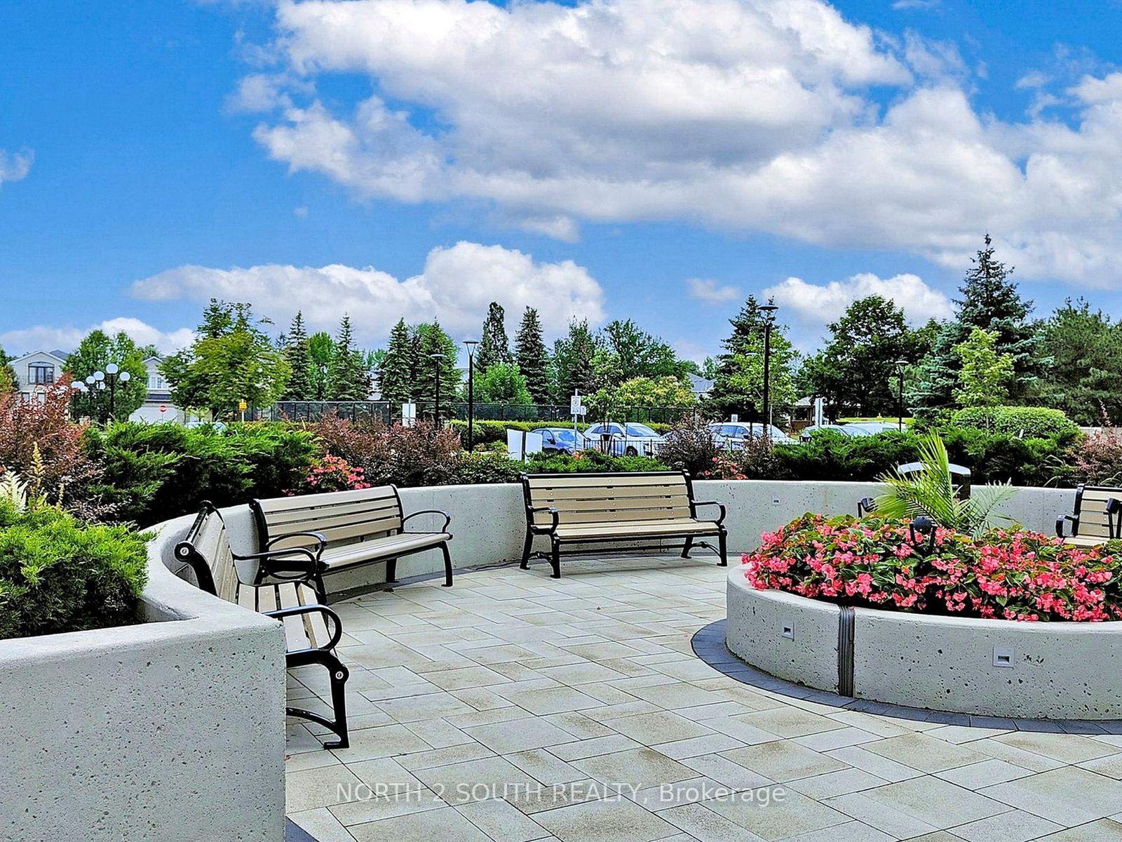 Photo 38 of Unit 401, 11 Townsgate Drive, Vaughan, Crestwood-Springfarm-Yorkhill — HOMEH