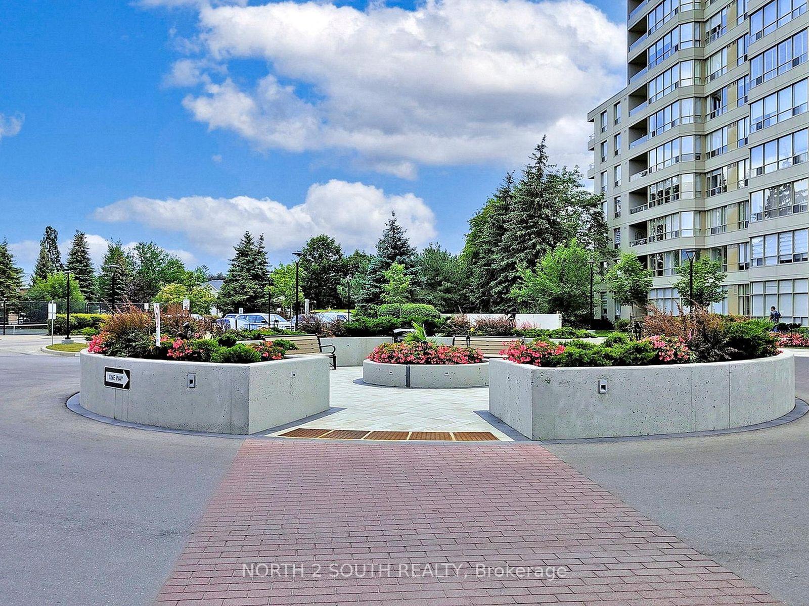 Photo 39 of Unit 401, 11 Townsgate Drive, Vaughan, Crestwood-Springfarm-Yorkhill — HOMEH