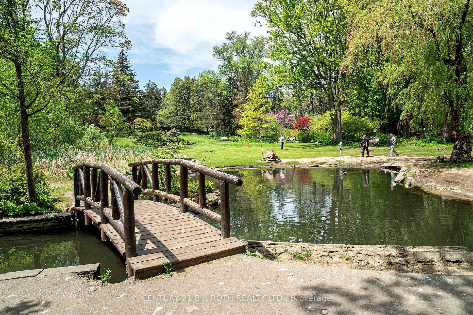 Photo 38 of Unit 1603, 20 Brin Drive NE, Etobicoke, Edenbridge-Humber Valley — HOMEH