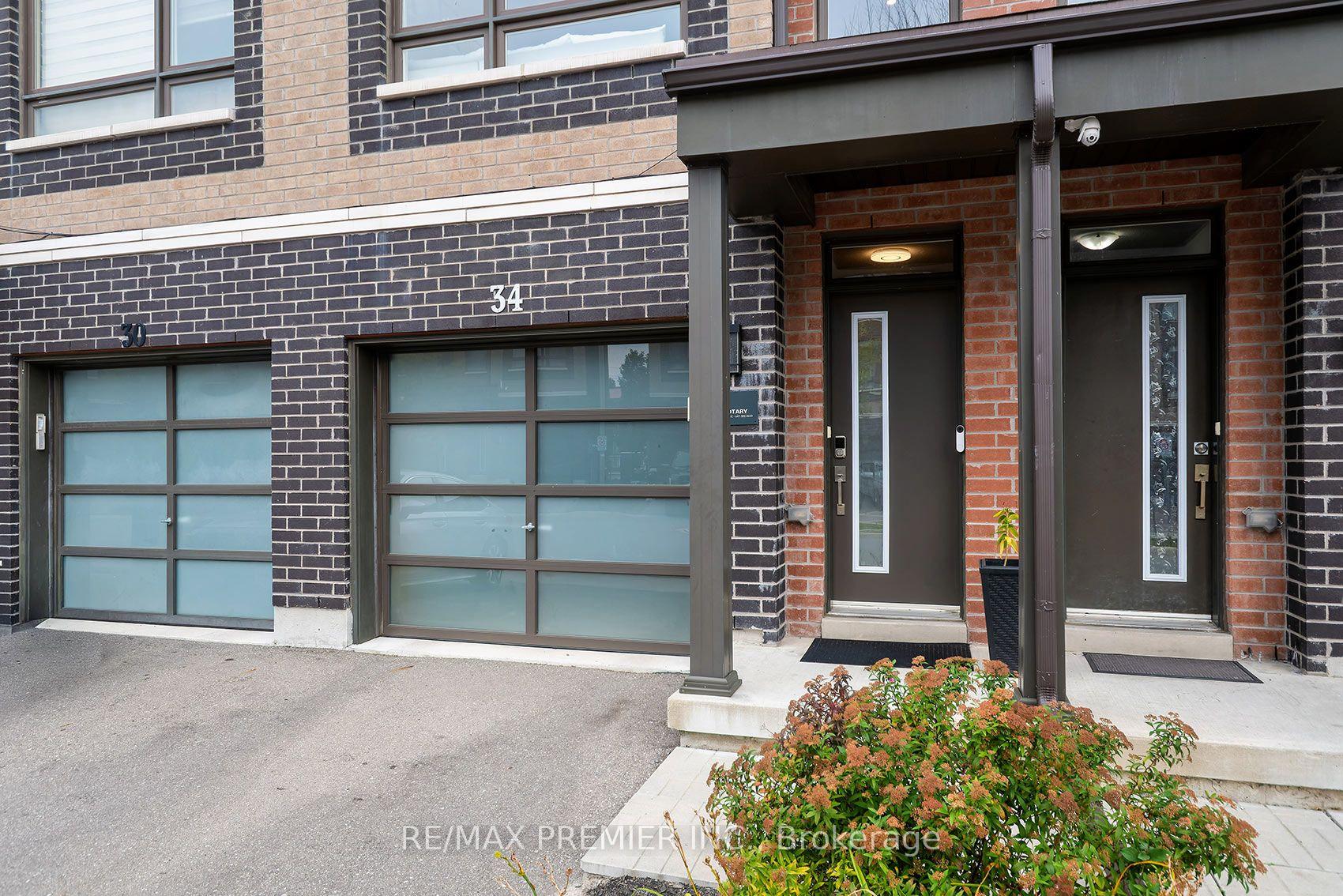 Photo 2 of 34 Dalhousie Street, Vaughan, Vaughan Grove — HOMEH