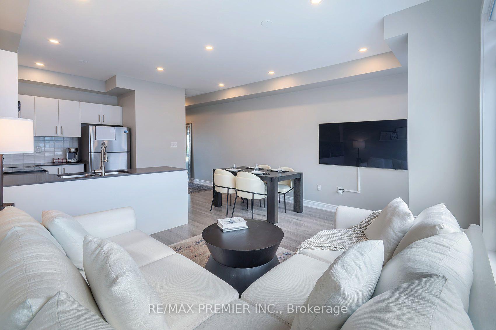 Photo 5 of 34 Dalhousie Street, Vaughan, Vaughan Grove — HOMEH