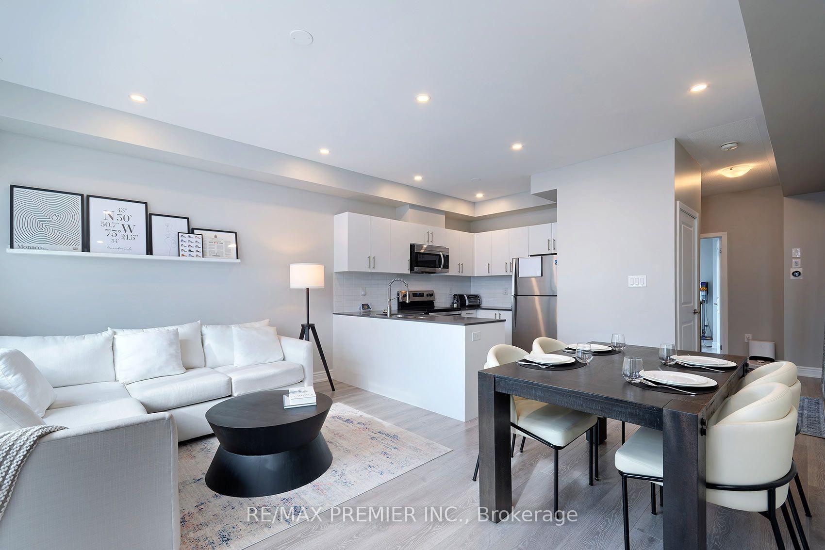 Photo 9 of 34 Dalhousie Street, Vaughan, Vaughan Grove — HOMEH